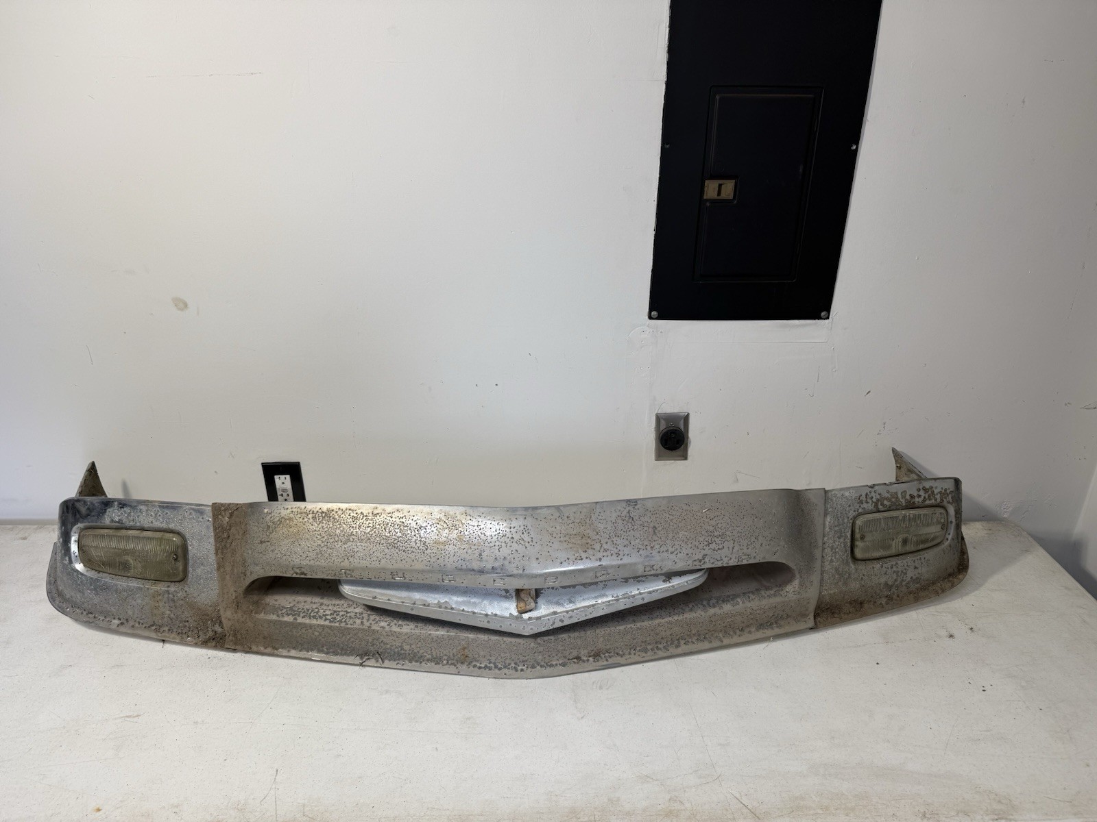 1955 Studebaker Champion grill 