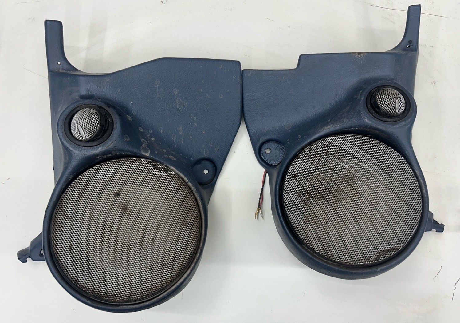 1990 Toyota Pickup vintage Q-Logic Q-Forms custom speaker kick panel enclosures 1990 Toyota Pickup vintage Q-Logic Q-Forms custom speaker kick panel enclosures