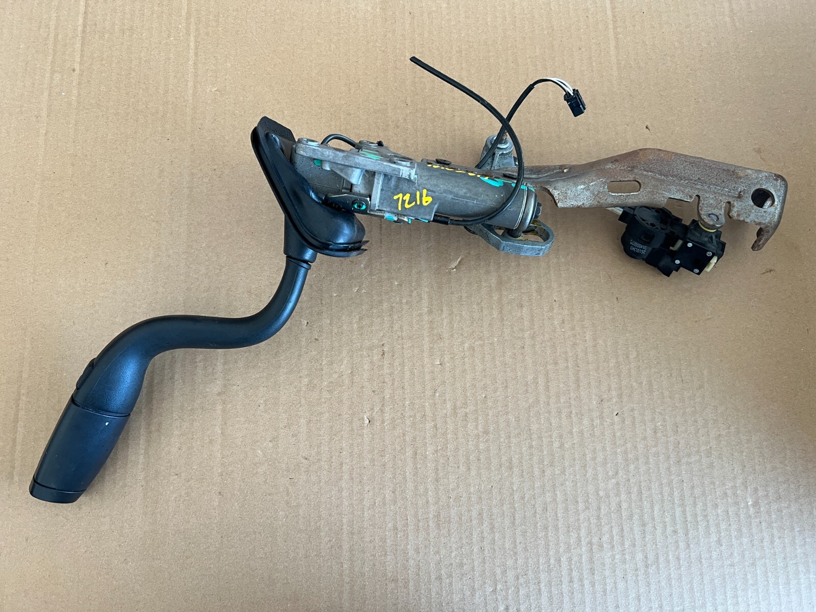 2014-2019 GMC SIERRA 1500 STEERING COLUMN GEAR SHIFTER LEVER OEM