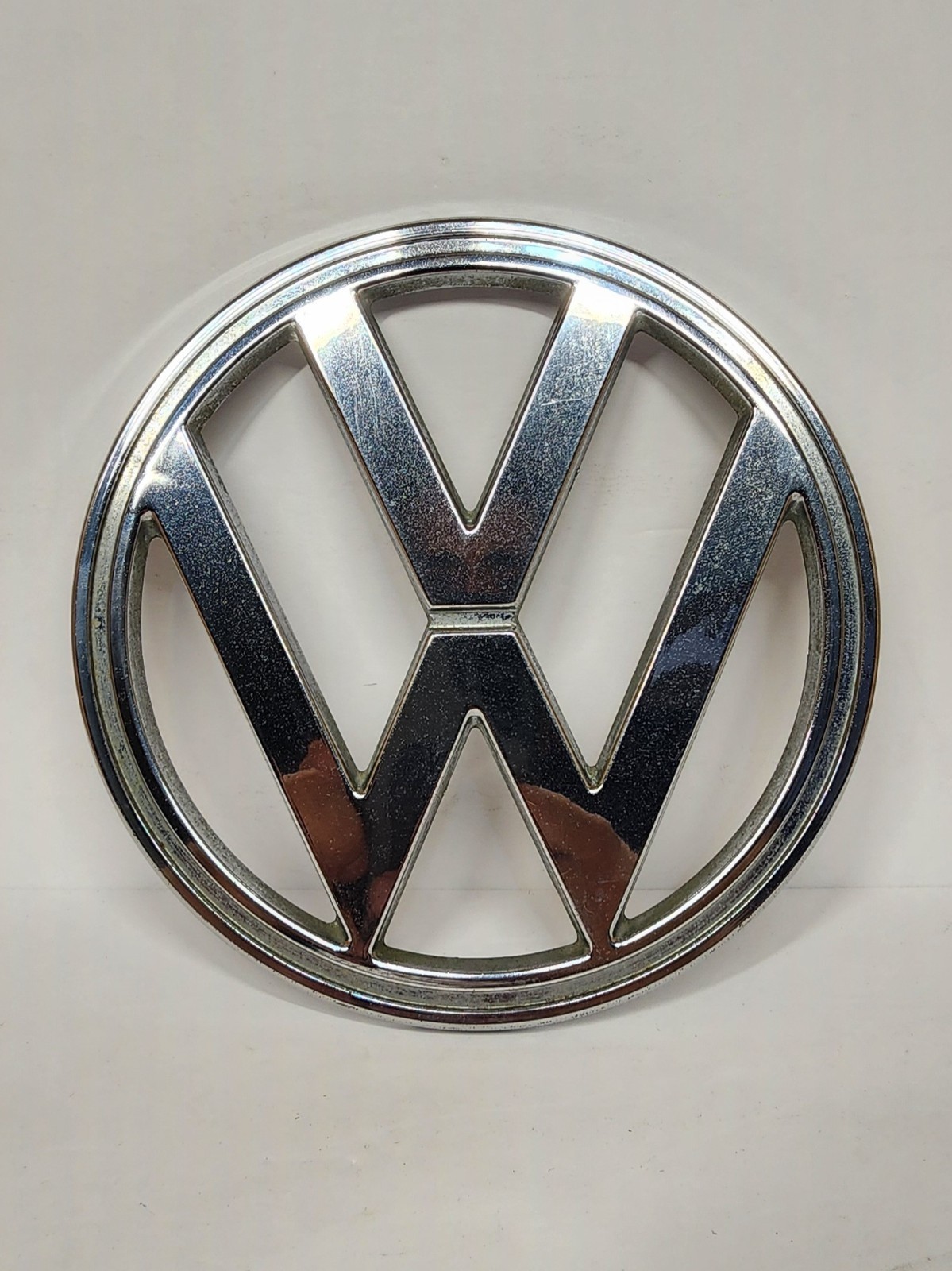 Volkswagen Bus Front Nose Emblem Chrome Plastic 1973-79 7” VW #241-853601E Volkswagen Bus Front Nose Emblem Chrome Plastic 1973-79 7” VW #241-853601E
