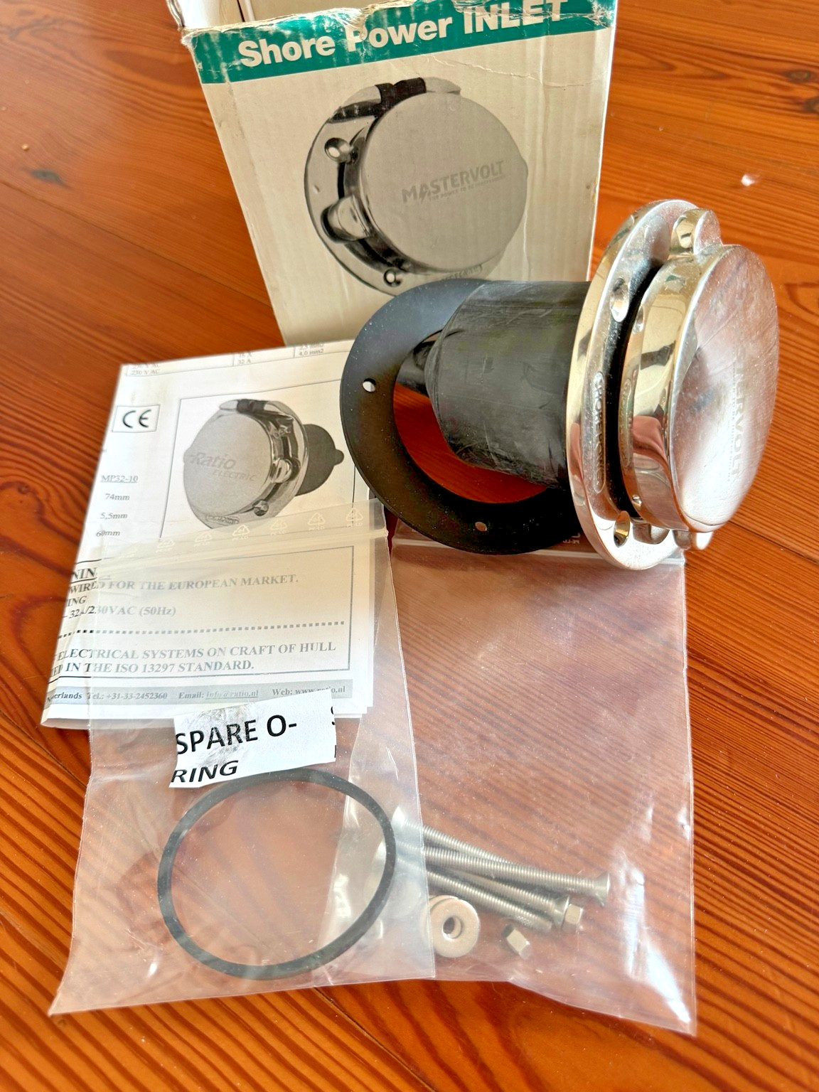Mastervolt 121320000 Shore Power Inlet 32A 250V Stainless Steel New Open Box NOS Mastervolt 121320000 Shore Power Inlet 32A 250V Stainless Steel New Open Box NOS