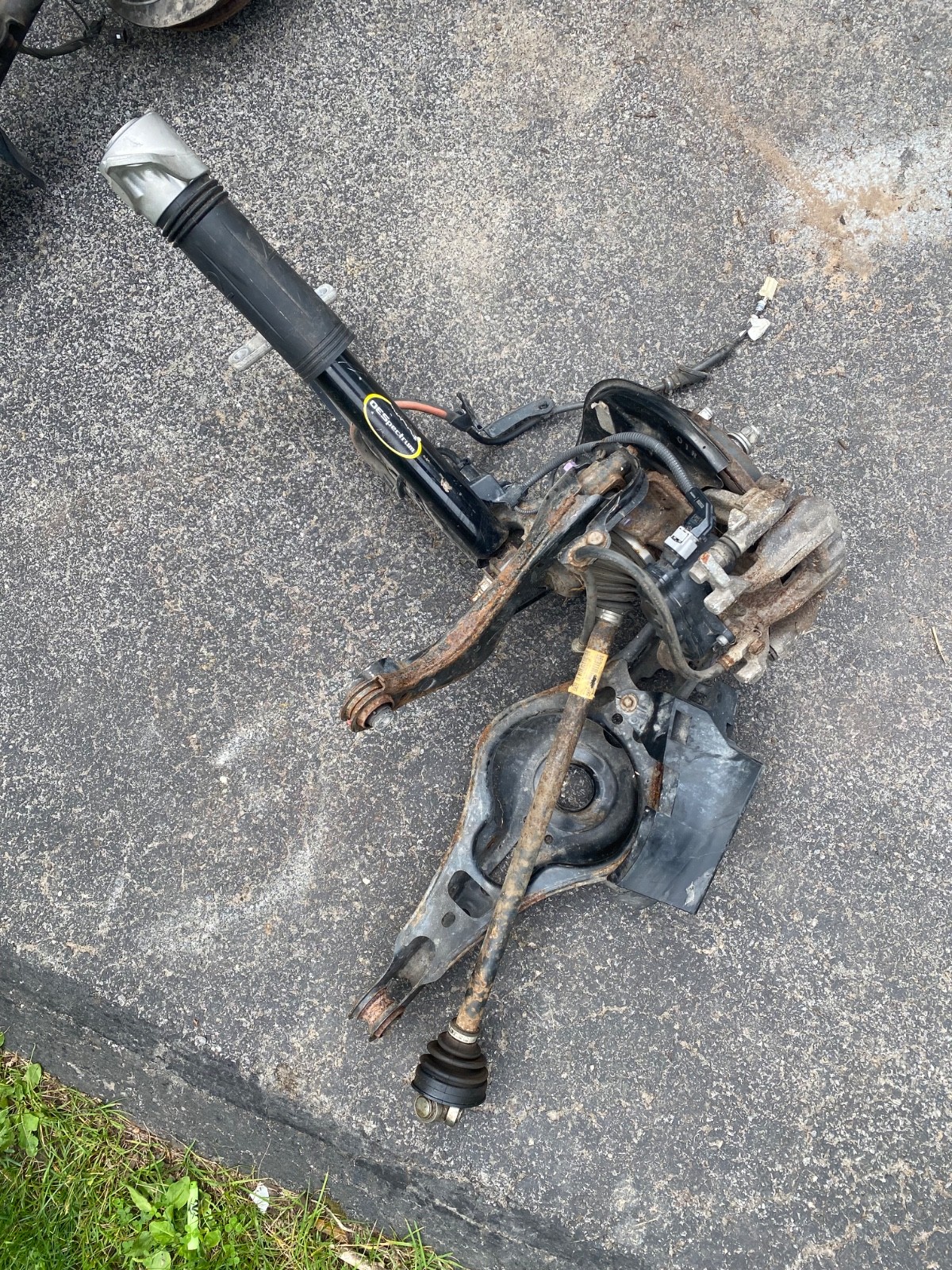 TOYOTA RAV4 LIMITED 19-25 OEM AWD REAR LEFT KNUCKLE AXLE STRUT CONTROL ARM 60K TOYOTA RAV4 LIMITED 19-25 OEM AWD REAR LEFT KNUCKLE AXLE STRUT CONTROL ARM 60K