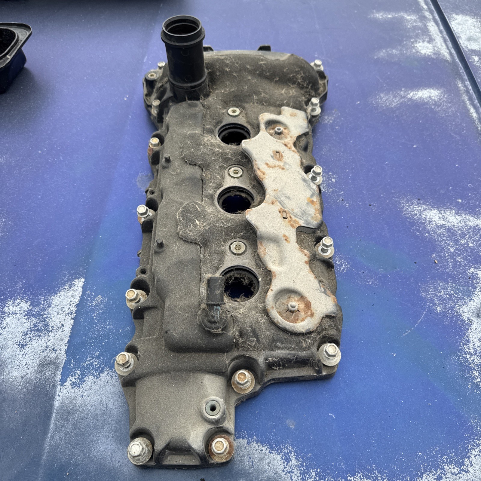 09-14 ACADIA 09-13 TRAVERSE ENCLAVE 3.6L Engine Left Front Valve Cover Assembly
