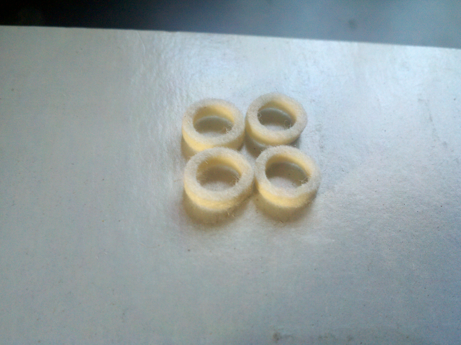 Honda CB/CL 350/360 Twin Improved  Carburetor Throttle Shaft Felt Seals