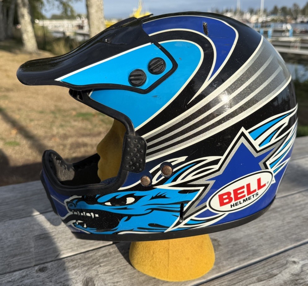 Vintage Bell Moto 7 Motocross Helmet 7 1/4 with Snake Made In Italy