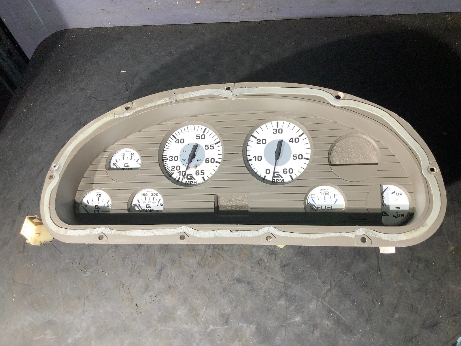 Faria Boat 7 Gauge Dash Panel Faria Boat 7 Gauge Dash Panel