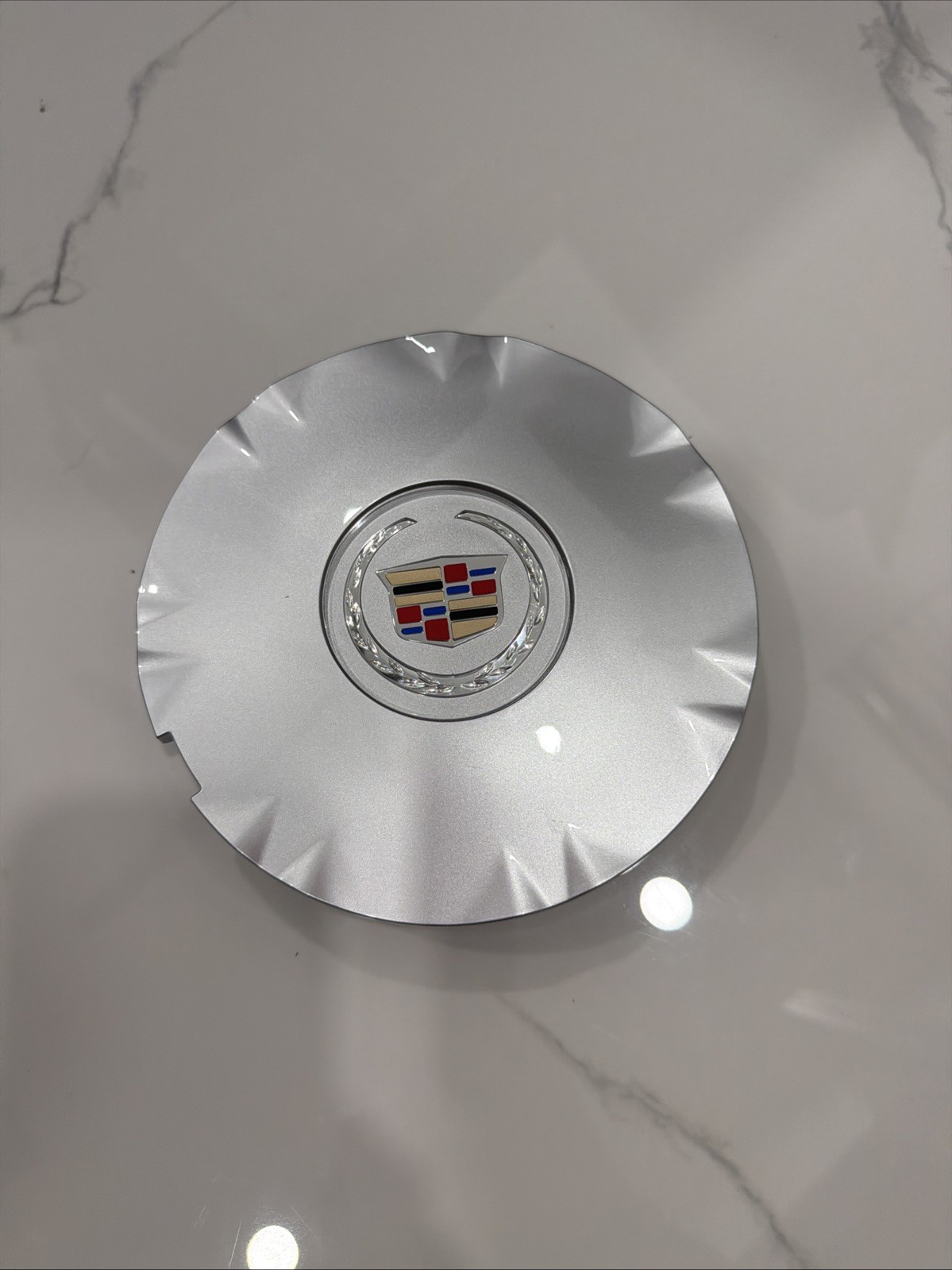 1 BRAND NEW Cadillac CTS 2008 2009 CENTER CAP GM 9596626
