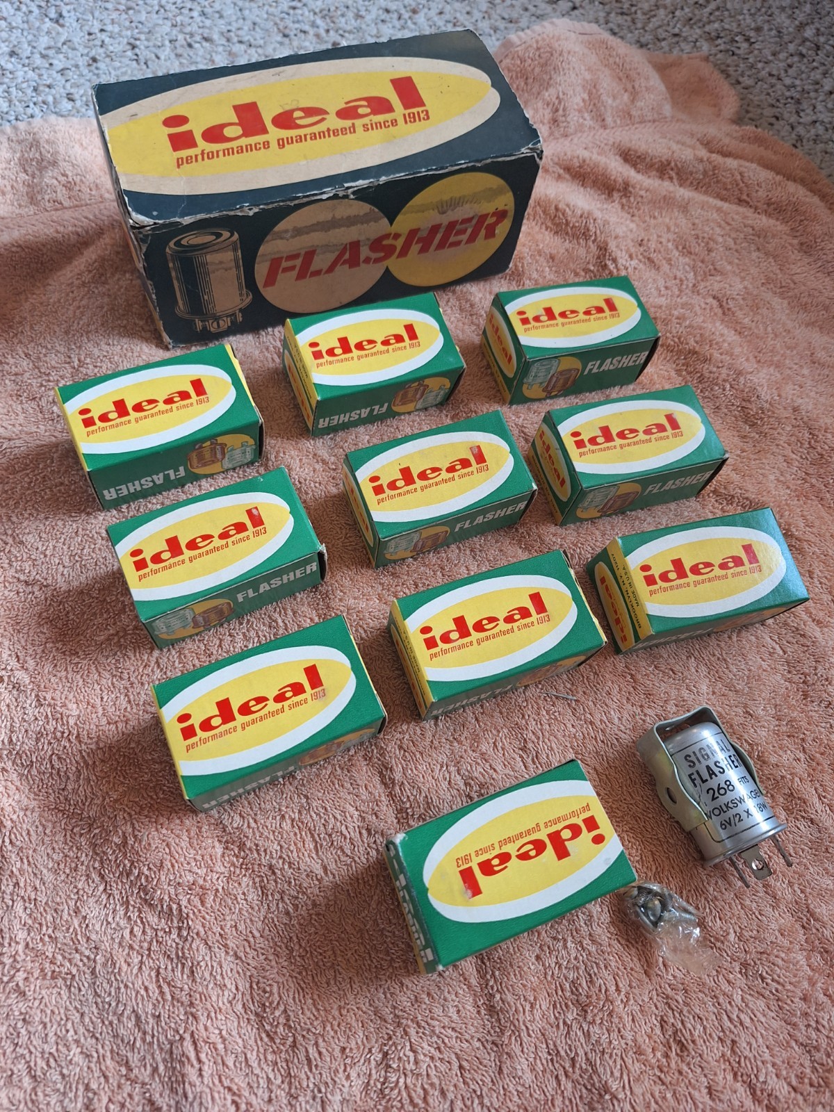 VINTAGE NOS VW SPLIT WINDOW BUS OVAL BEETLE GHIA 6V FLASHER 36HP 40HP LOT OF TEN