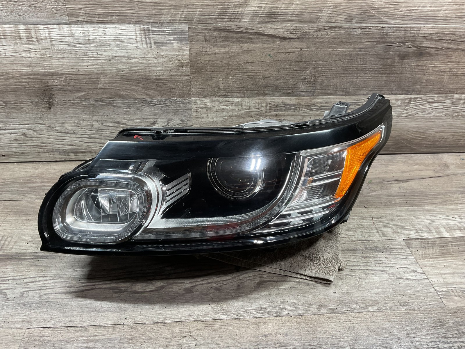 USED - 2014-2017 Land Rover Range Rover Sport L Headlamp - OEM