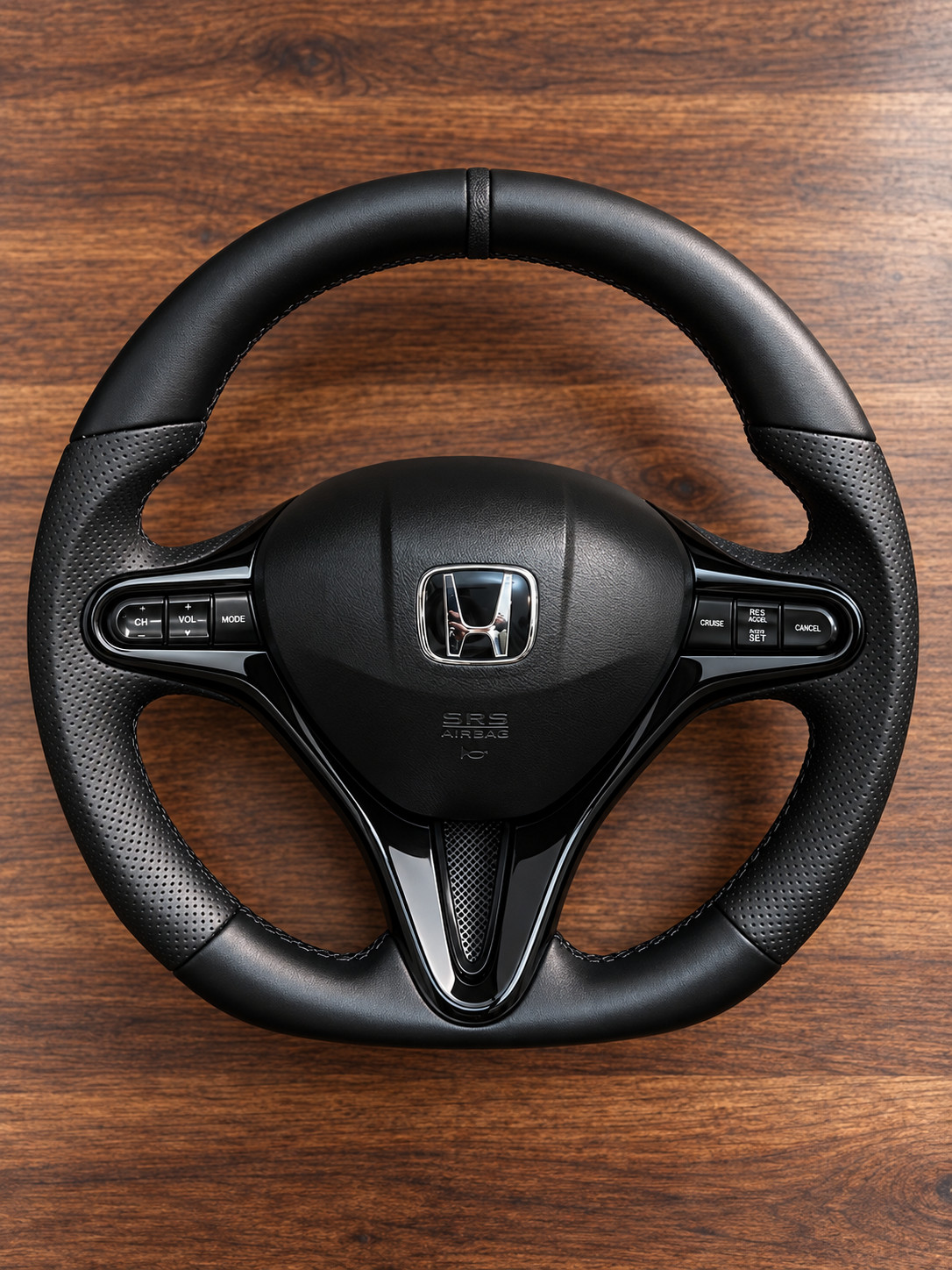 Honda Civic FD2/FN2 2006-12 Leather SPORTS steering wheel