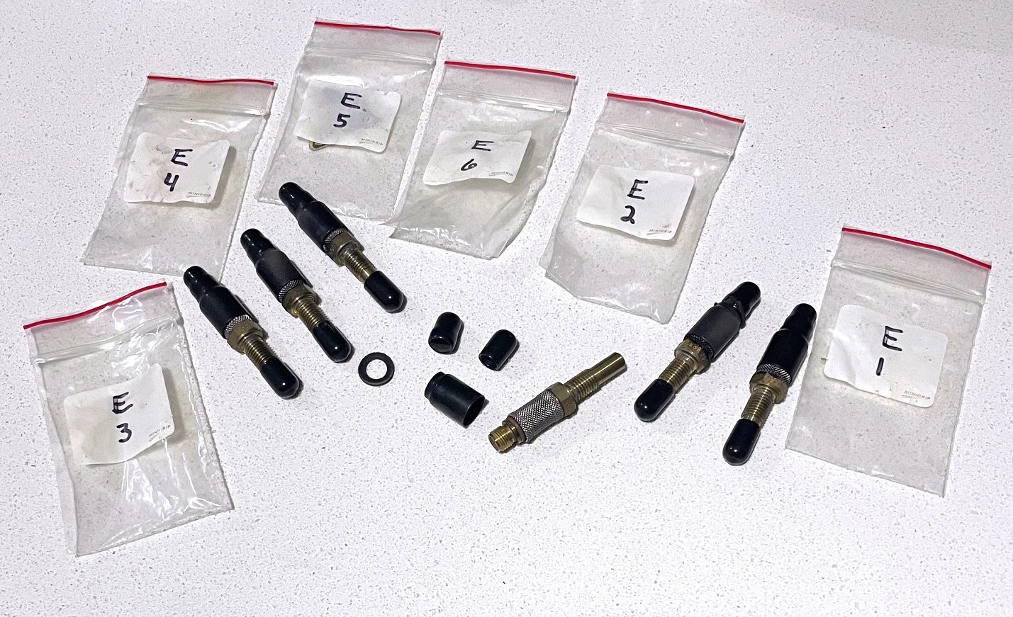 Continental IO-520 Fuel Injector Nozzles Set of 6 | TCM 627335D-12D OEM Used