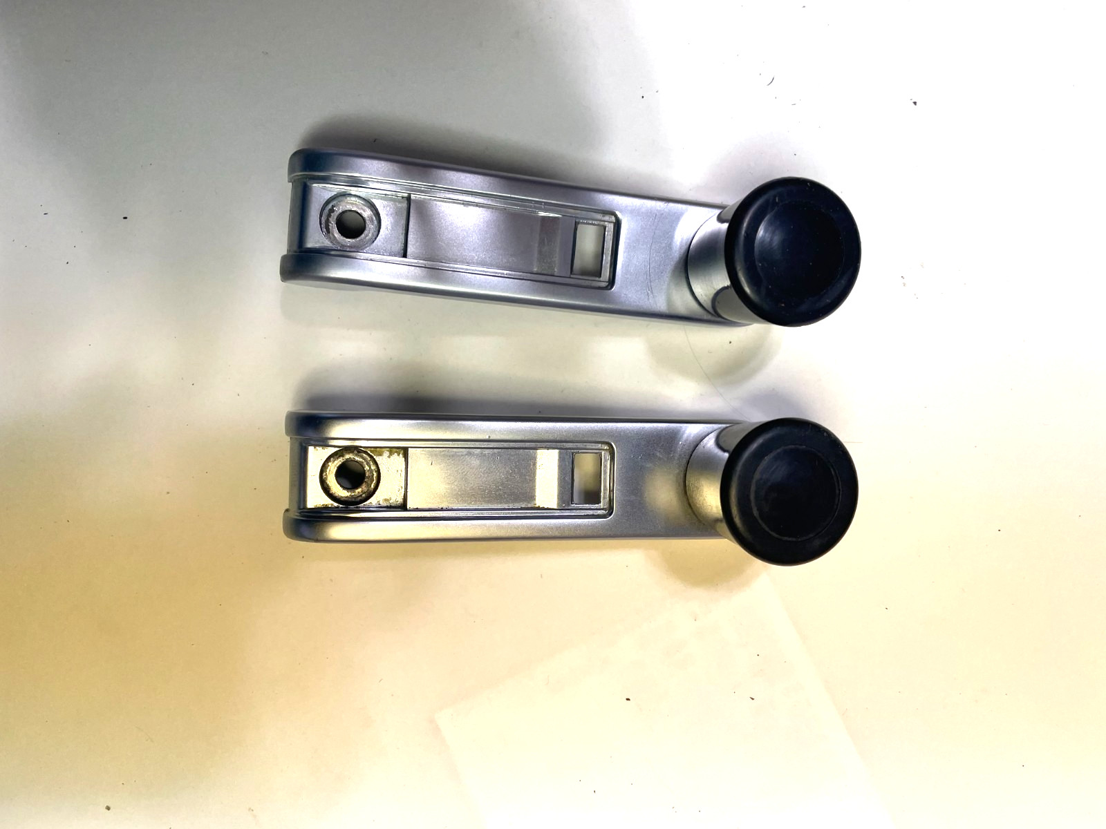 LANCIA BETA SPIDER COUPE MANUAL WINDOW WINDER HANDLE 62301643