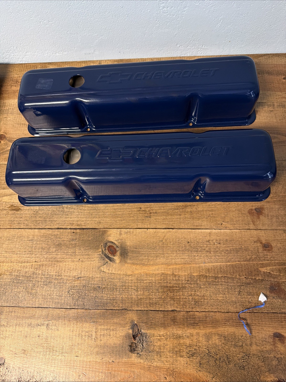 SBC Slant Edge V/C\'s - Die Cast - Blue PROFORM 141-932