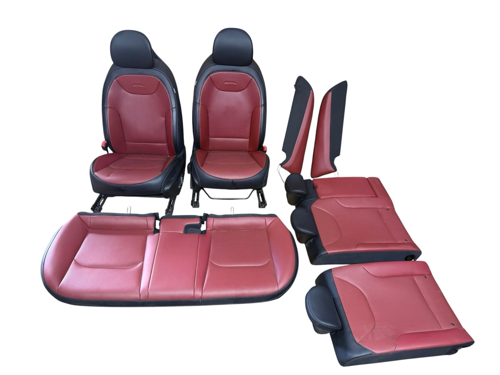 2025 2026 KIA K4 GT-LINE COMPLETE INTERIOR SEAT SET RED BLACK LEATHER OEM 2025 2026 KIA K4 GT-LINE COMPLETE INTERIOR SEAT SET RED BLACK LEATHER OEM