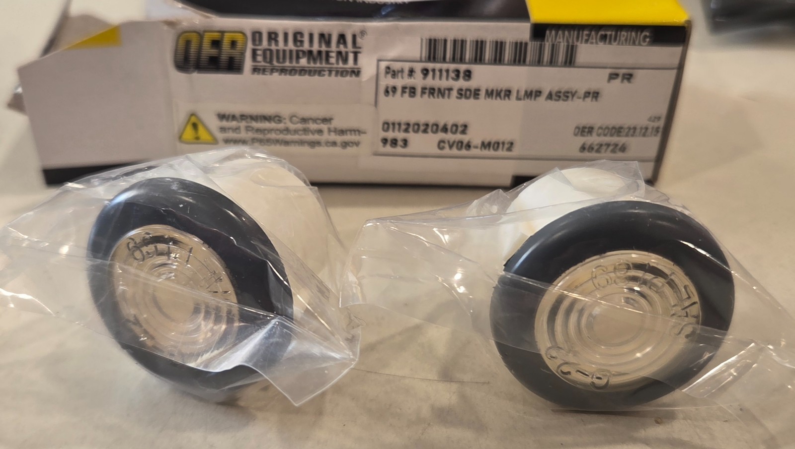 OER NEW 1969 Firebird GTO Front Side Marker Lamp Assembly Pair 911138