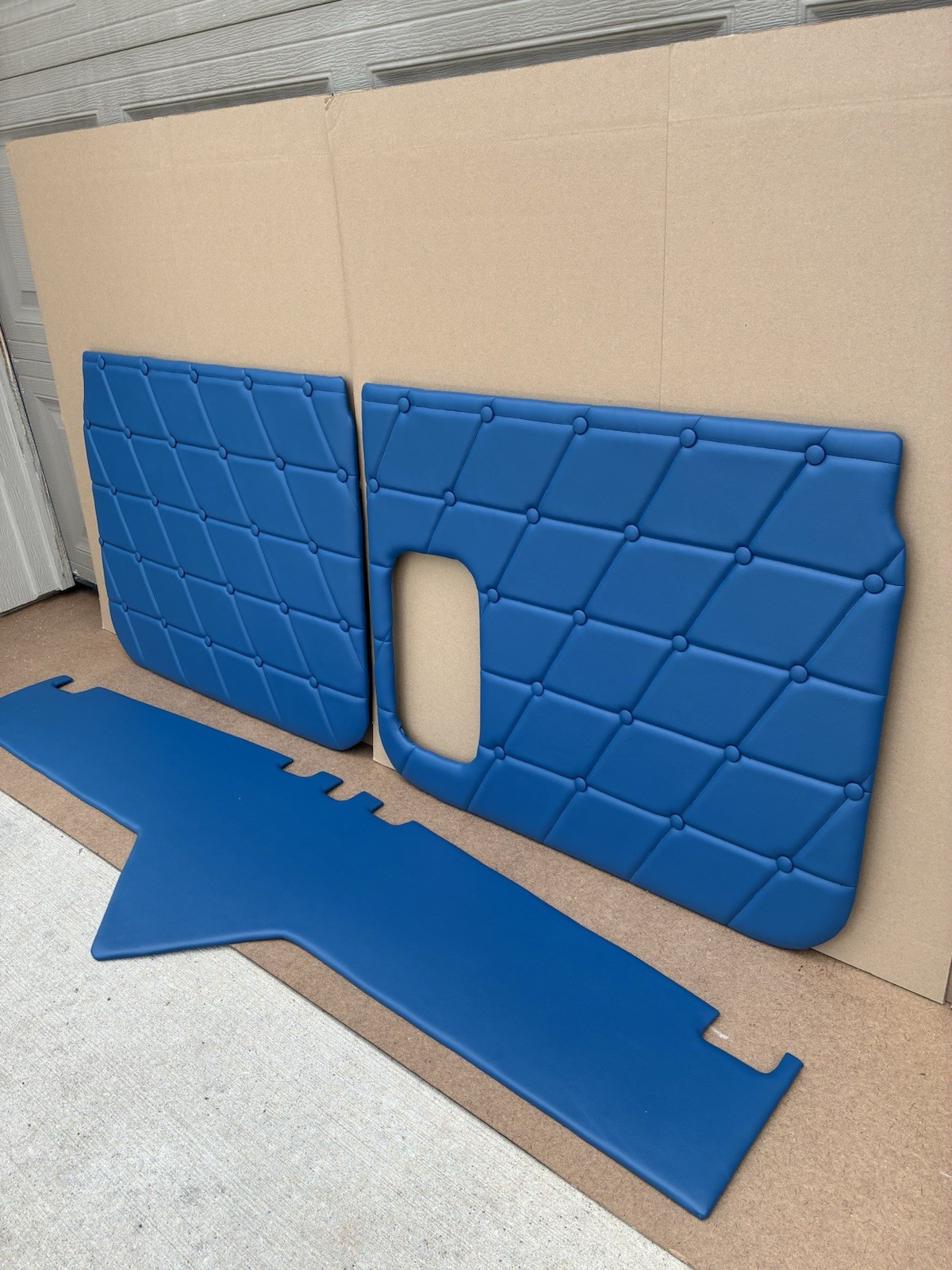 Freightliner Classic/Fld  Door Panels + Overhead Panel (1993-2010)