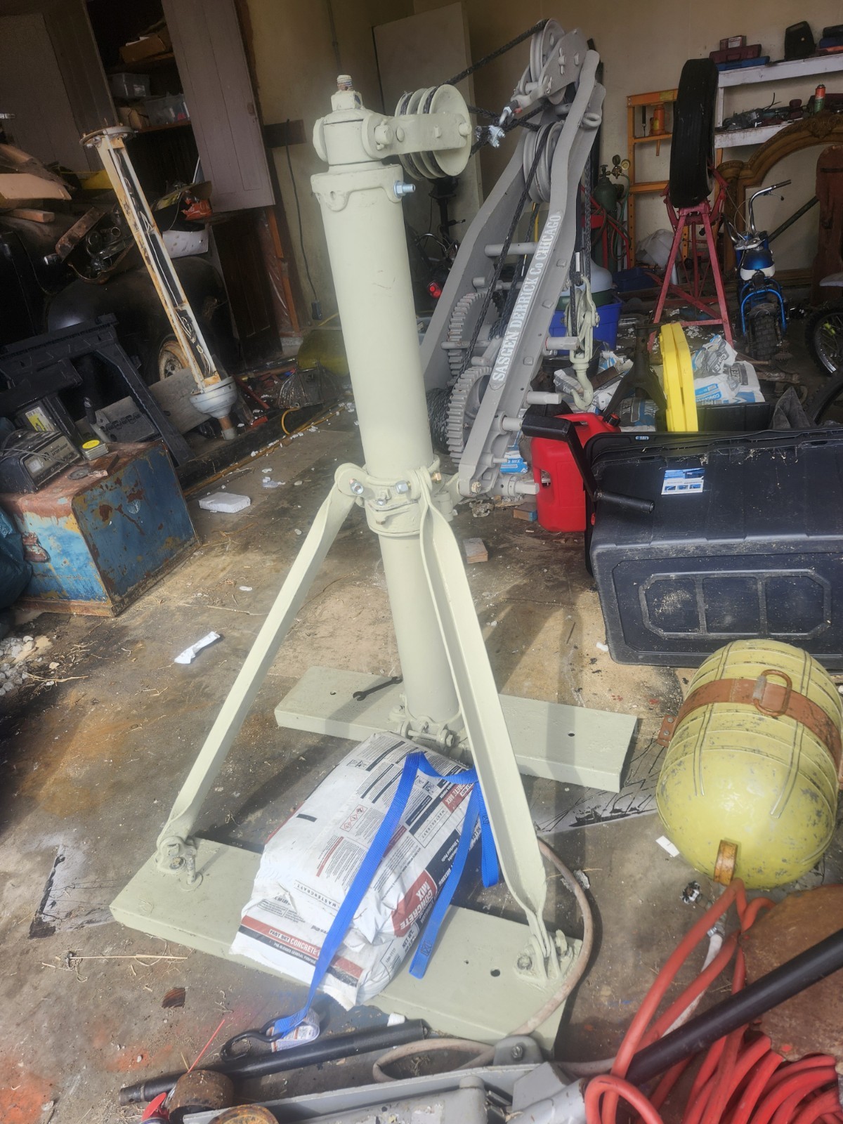 RARE ANTIQUE AUTOMOTIVE WRECKER BOOM NOT MANLEY- WEAVER ,SASGEN DERRICK RARE ANTIQUE AUTOMOTIVE WRECKER BOOM NOT MANLEY- WEAVER ,SASGEN DERRICK