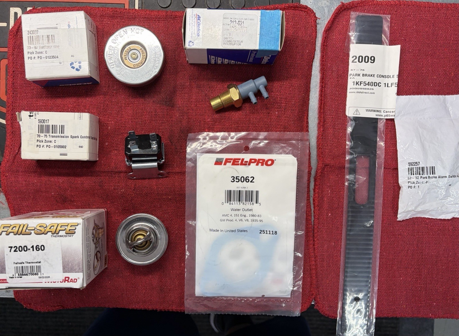 Corvette C3 parts bundle. Please see photos and description below. Corvette C3 parts bundle. Please see photos and description below.