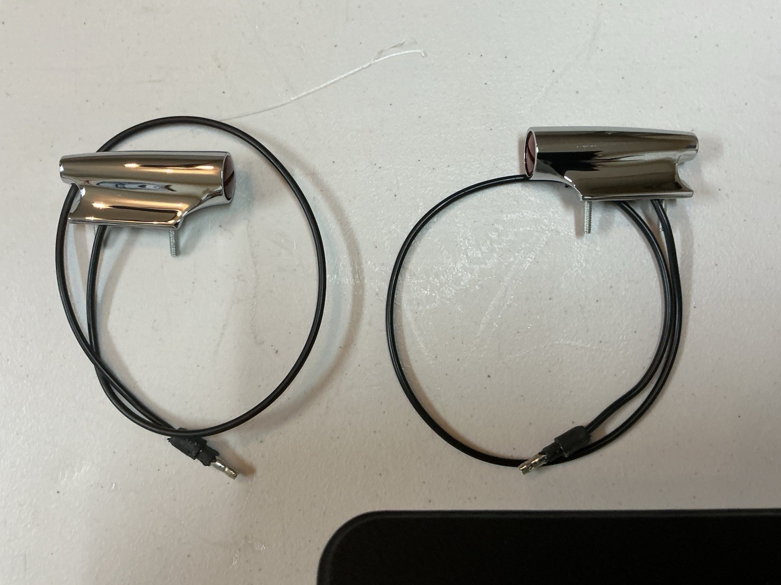 1967-1969 Plymouth B-Body Hood Mounted Bullet Style Turn Signal 1967-1969 Plymouth B-Body Hood Mounted Bullet Style Turn Signal