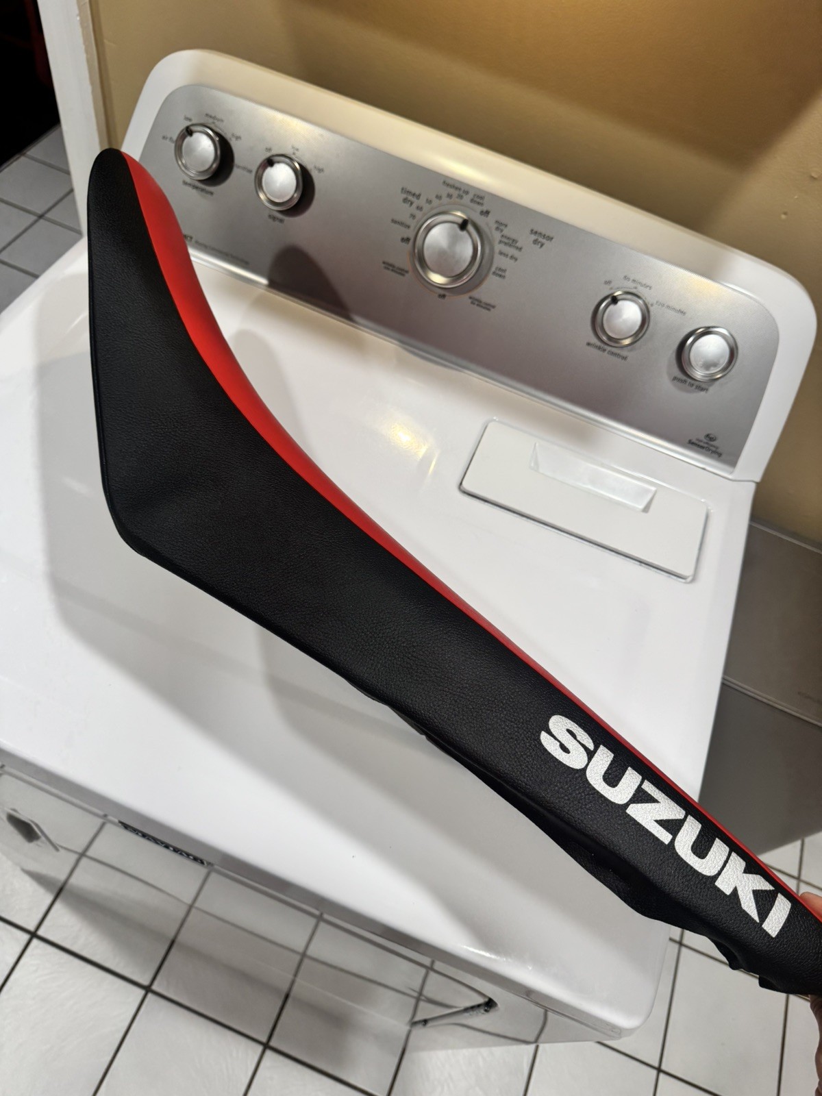 2021 Suzuki DRZ400SM Seat Foam & Cover - Red/Black DRZ 400