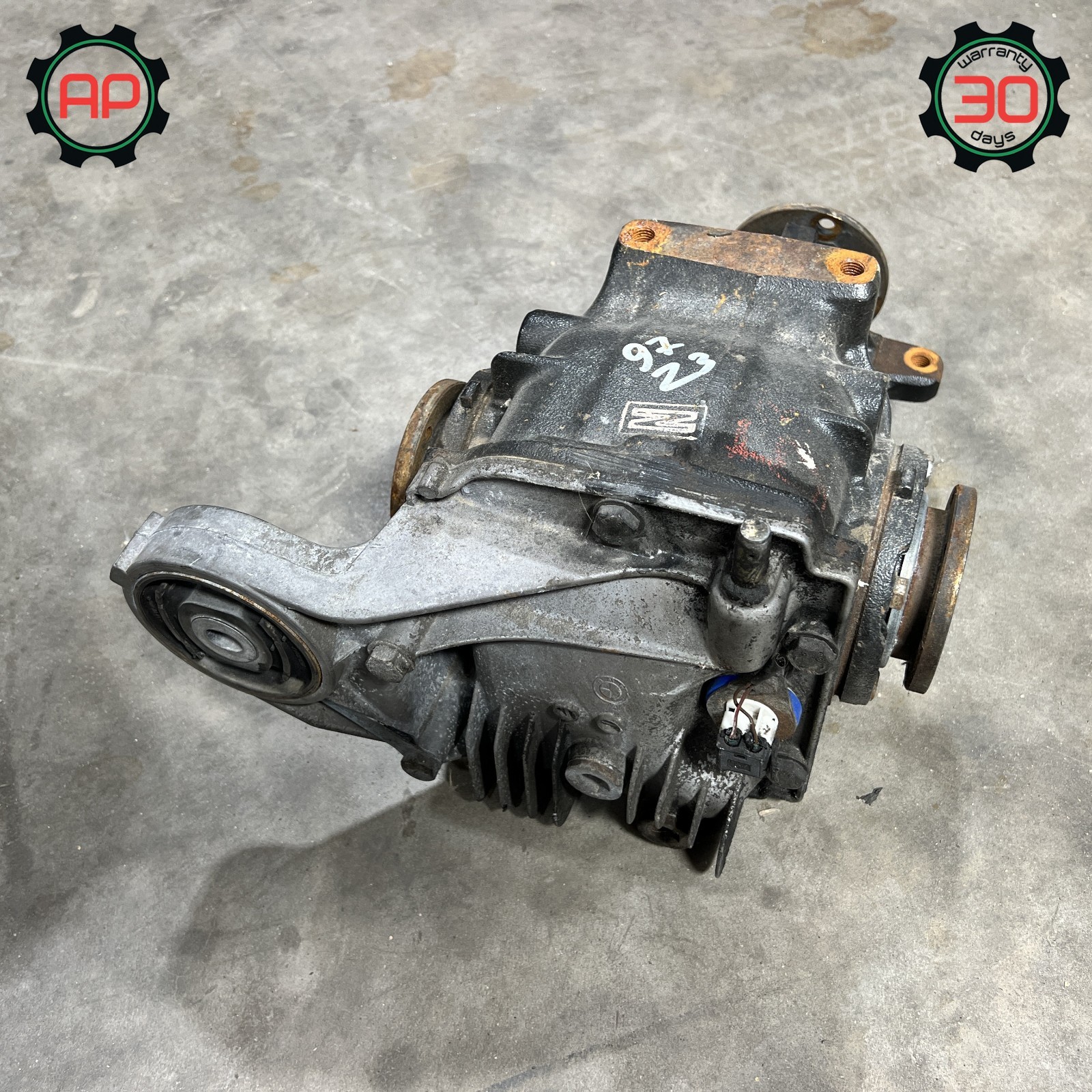 96-99 BMW Z3 ROADSTER 1.9L MANUAL TRANS REAR AXLE DIFFERENTIAL CARRIER OEM