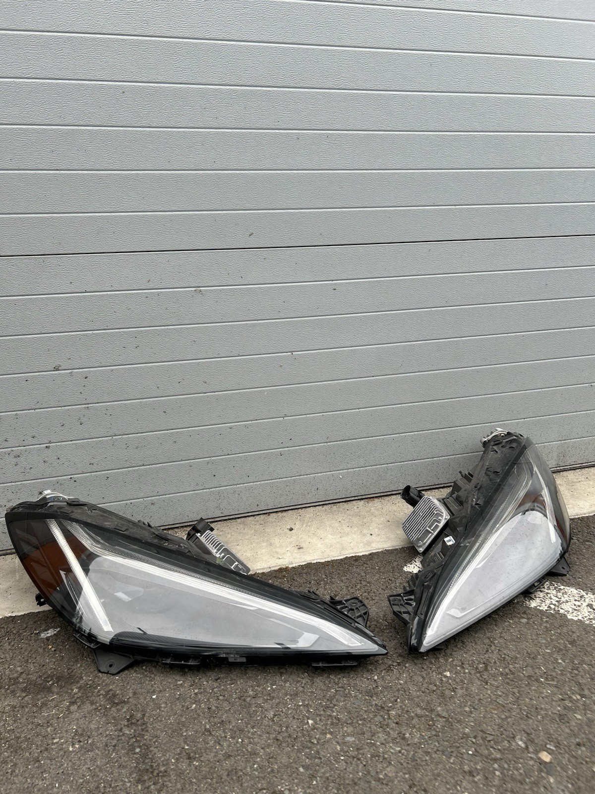 2020-23 Chevrolet Corvette C8 HeadLights Pair