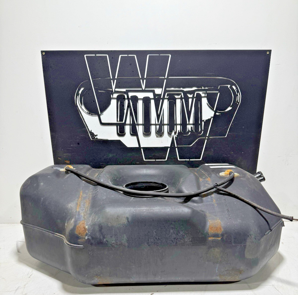 97-02 Jeep TJ Wrangler 19 GALLON Rear Fuel Gas Tank Poly Plastic 52018768AE NBG