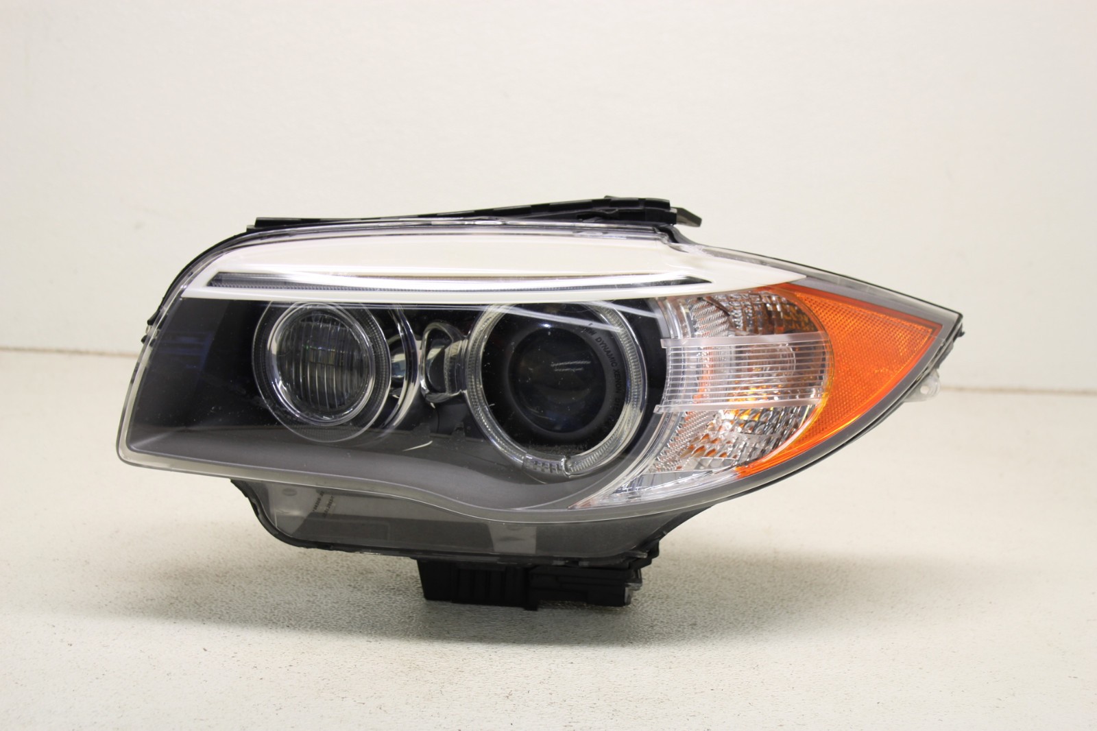 BMW 1 Series Bi-Xenon Left Headlight Driver Side E8x Genuine Oem 2012-2013