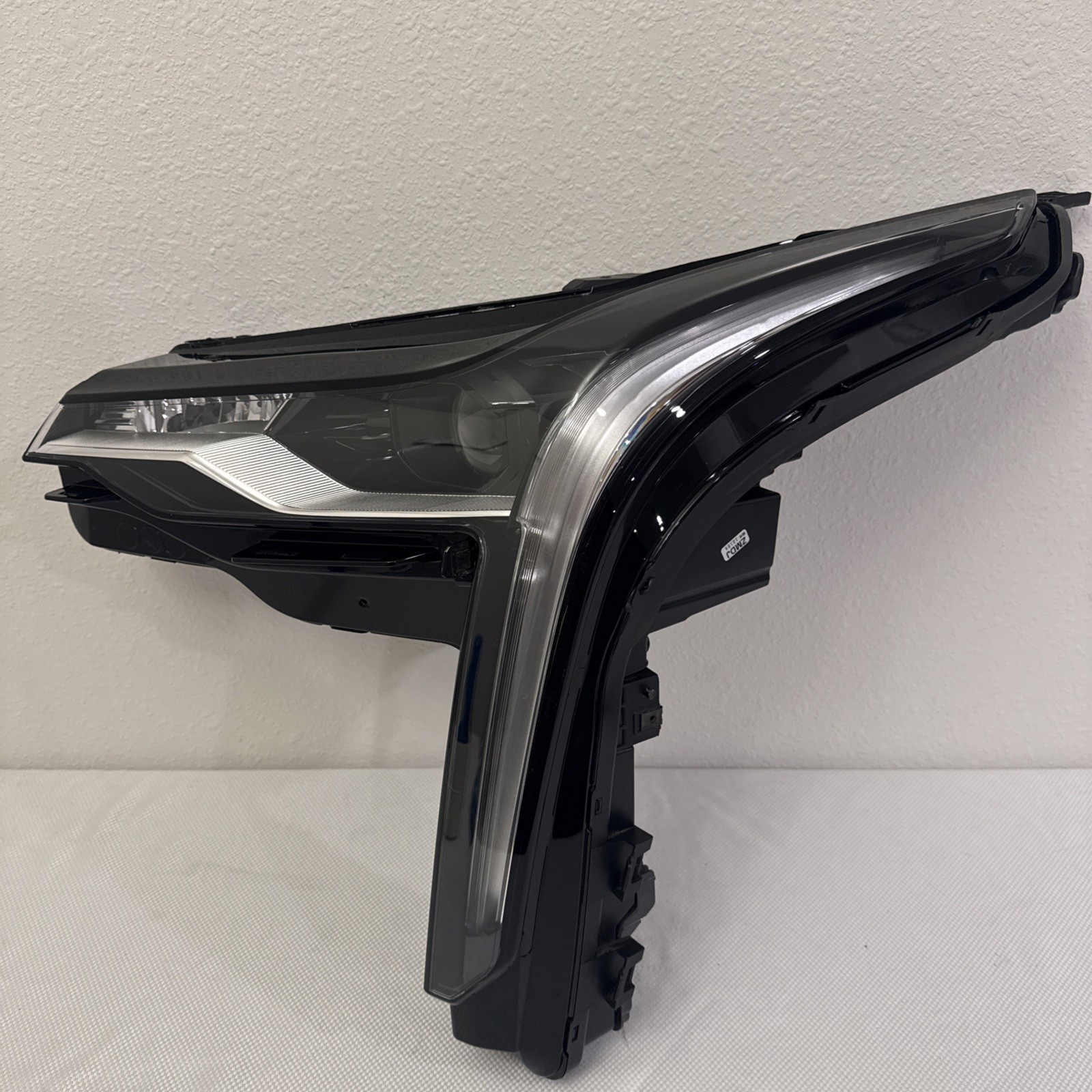 2021-2026 OEM Cadillac CT4 Driver Left Headlight LED 84977280