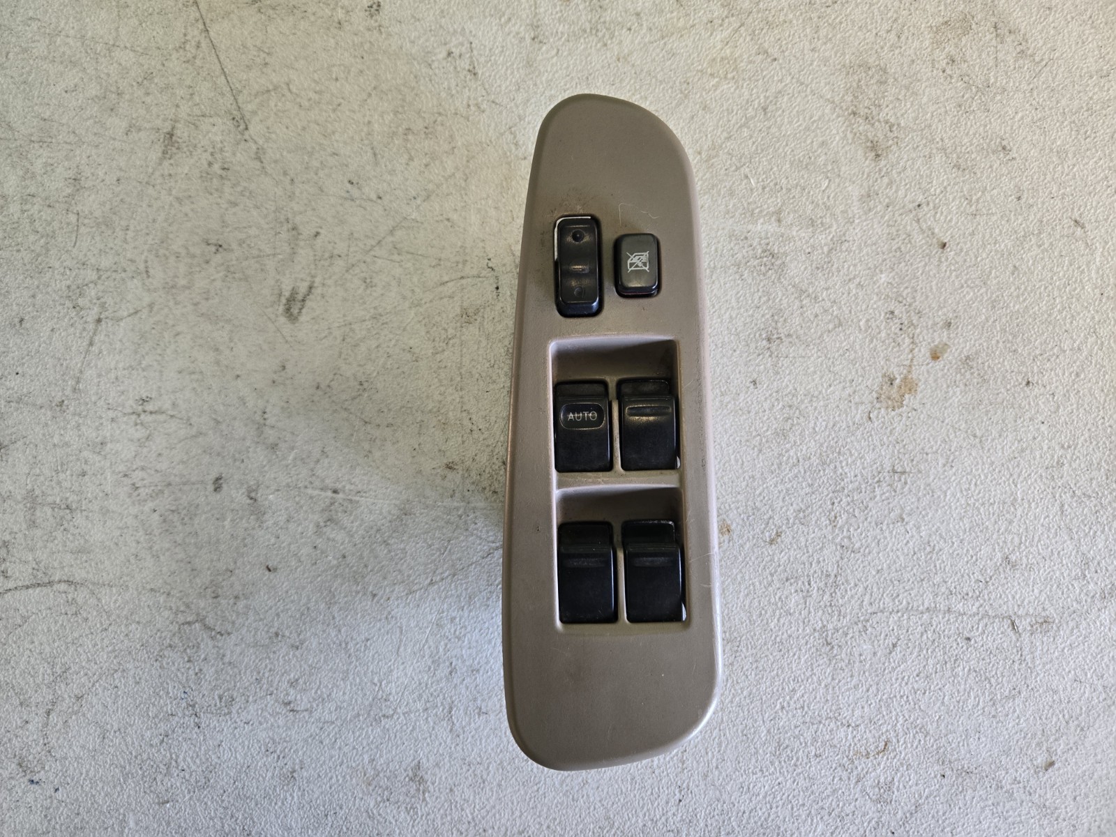 2001-2007 Toyota Sequoia Driver Left Power Master Window Switch OEM 01-07 2001-2007 Toyota Sequoia Driver Left Power Master Window Switch OEM 01-07
