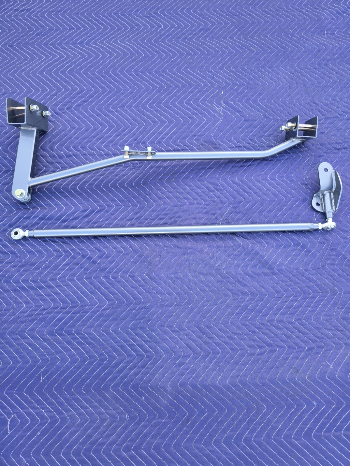 NOS Saleen Panhard Bar 1987-1993 Ford Mustang Saleen SA10, SC, SSC Steve Saleen NOS Saleen Panhard Bar 1987-1993 Ford Mustang Saleen SA10, SC, SSC Steve Saleen