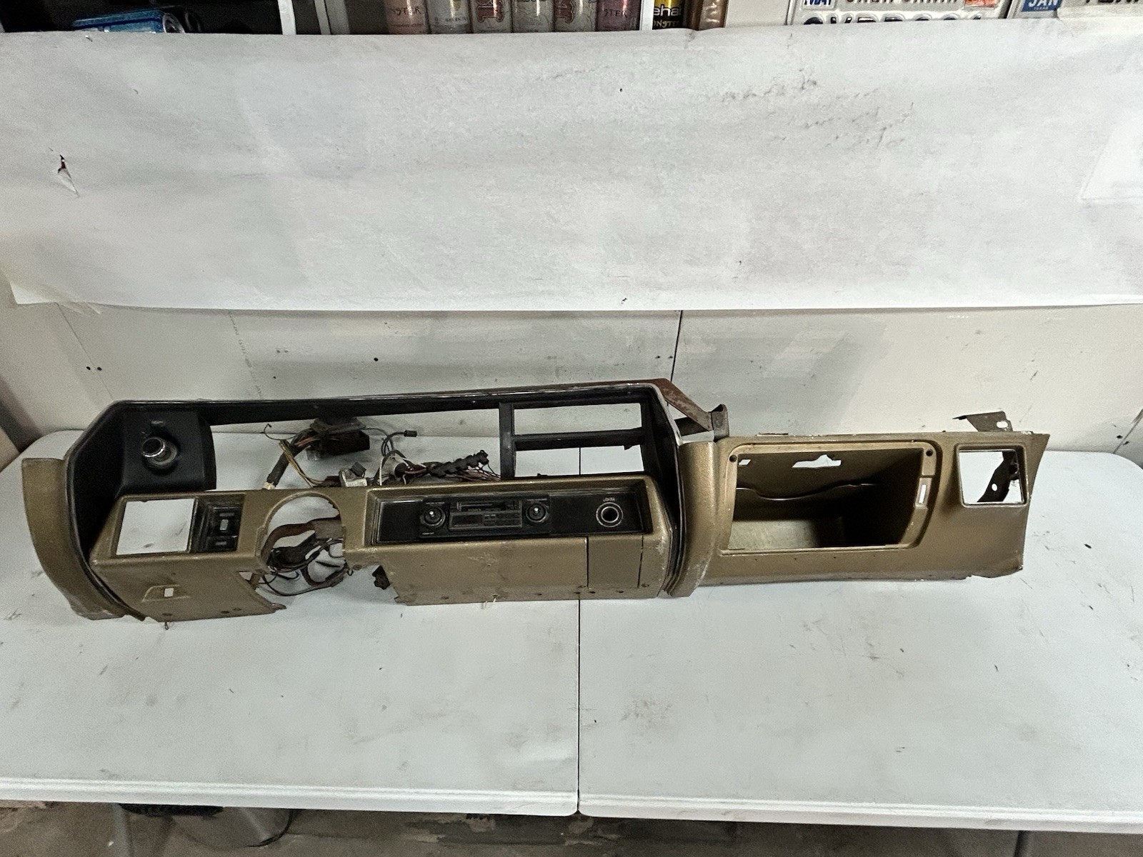 1970-1972 Chevy Chevelle Malibu Sweep Dash Assembly OEM GM Radio Harness Used 1970-1972 Chevy Chevelle Malibu Sweep Dash Assembly OEM GM Radio Harness Used