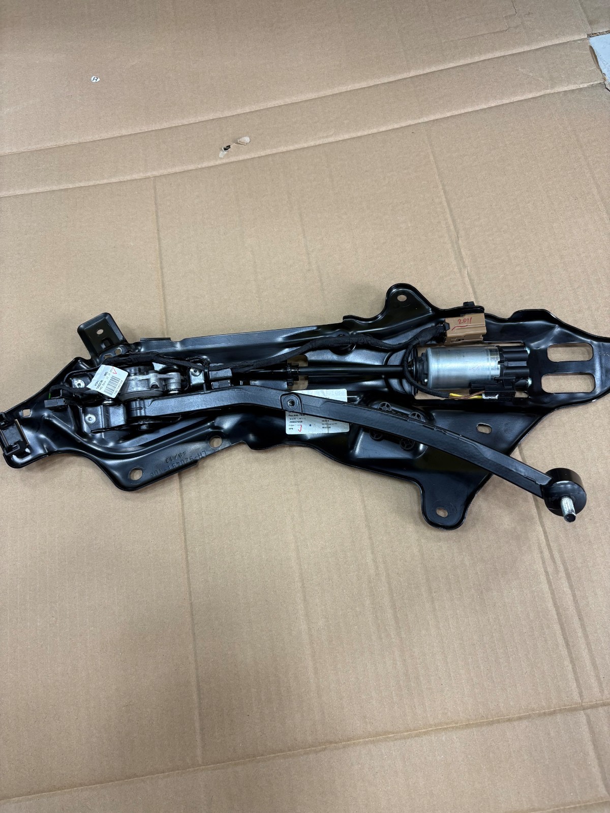 2009-15 Infiniti G37 Convertible Left Driver Rear Flap OEM replaced brass gear