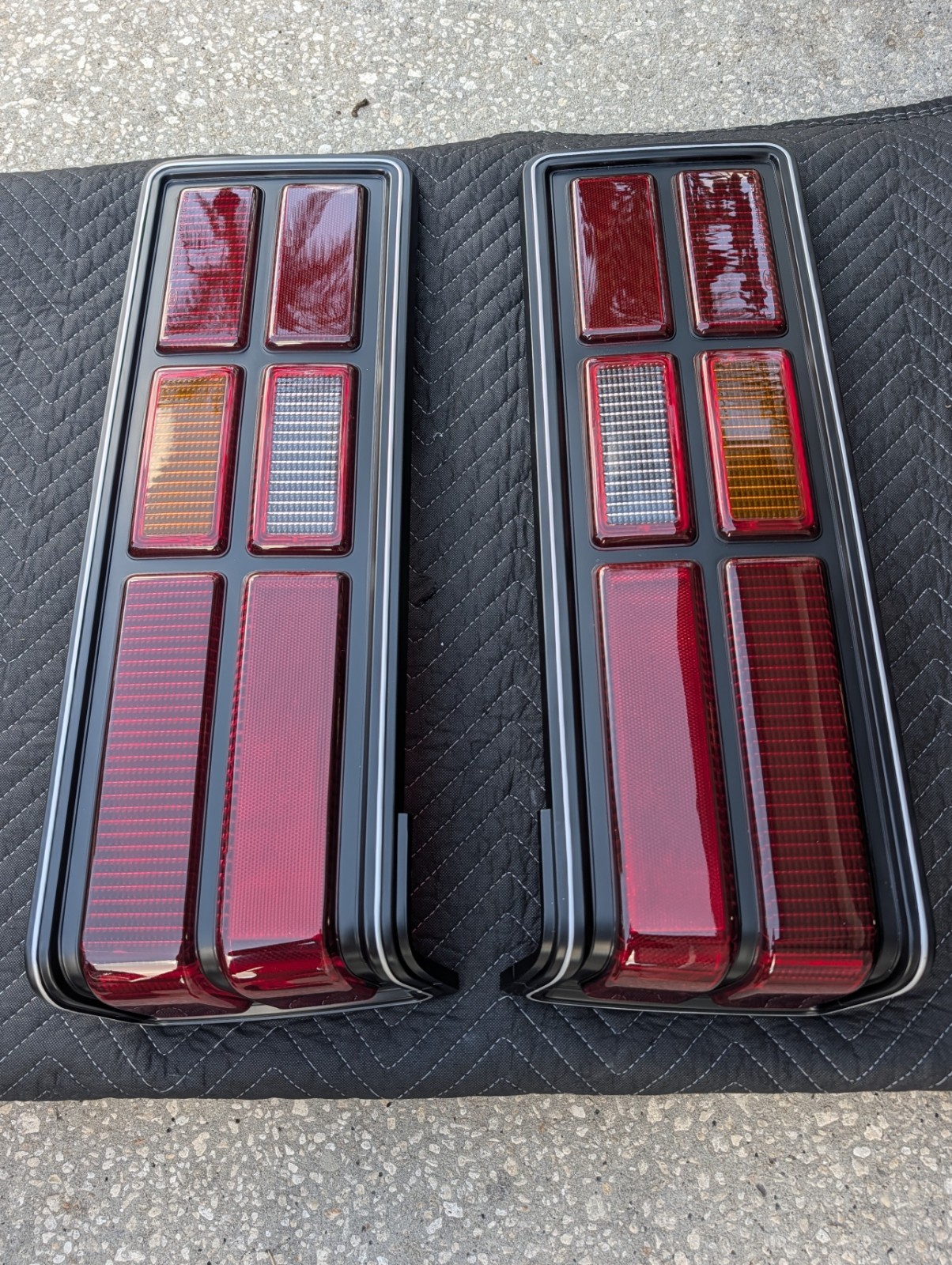 NOS 1984-85 Ford LTD LX Rear Tail Light Lenses. R/L. E5DZ-13450-A, E5DZ-13451-A