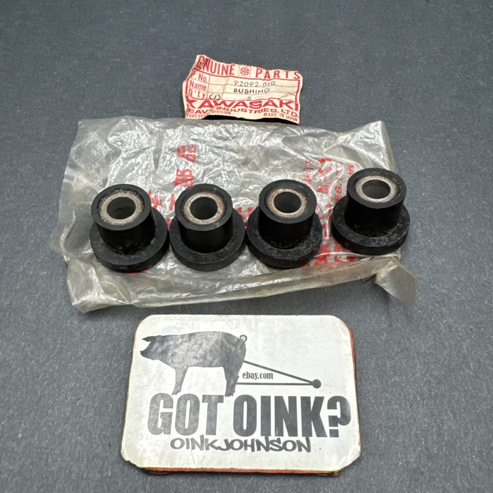 Kawasaki 1973-76 Z1900 KZ900 Z1 KZ 900 Set (4) NOS Genuine OEM Muffler Bushings Kawasaki 1973-76 Z1900 KZ900 Z1 KZ 900 Set (4) NOS Genuine OEM Muffler Bushings