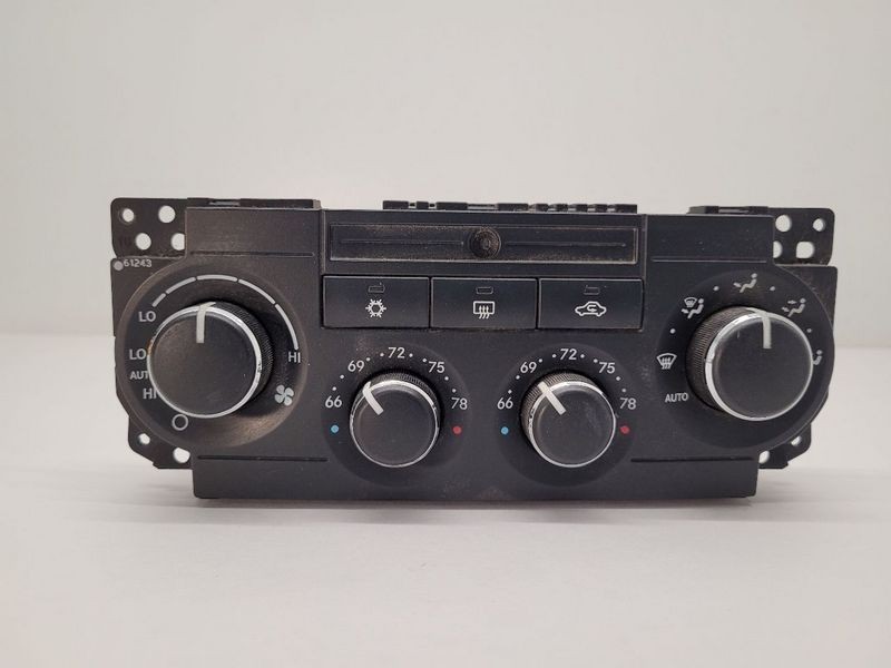2005-2007 Jeep Grand Cherokee  AC Heater Temperature Climate Control OEM