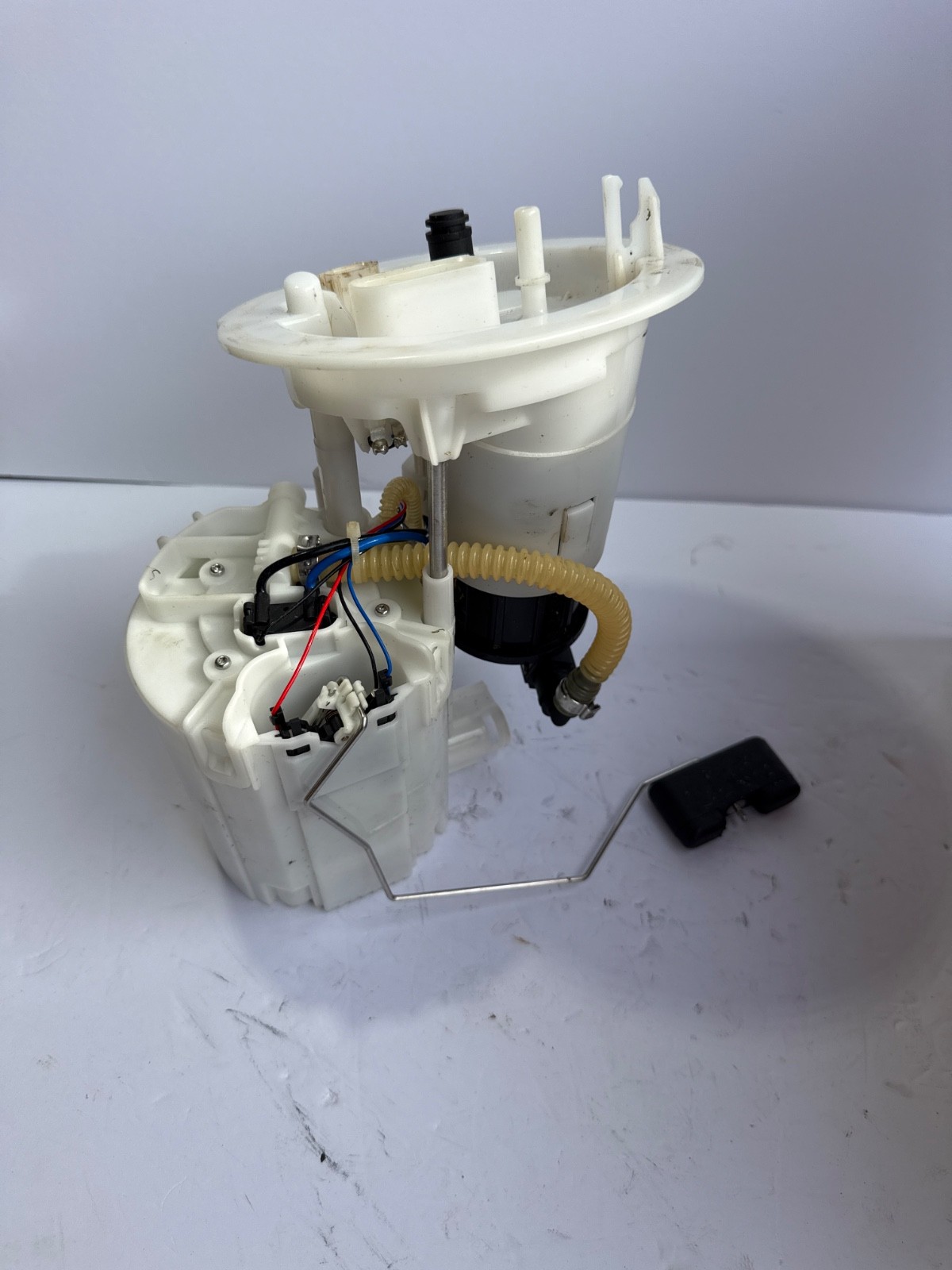 Bosch 66155 Fuel Pump Module Assembly 0580202016 for Audi A4 A5 Q5