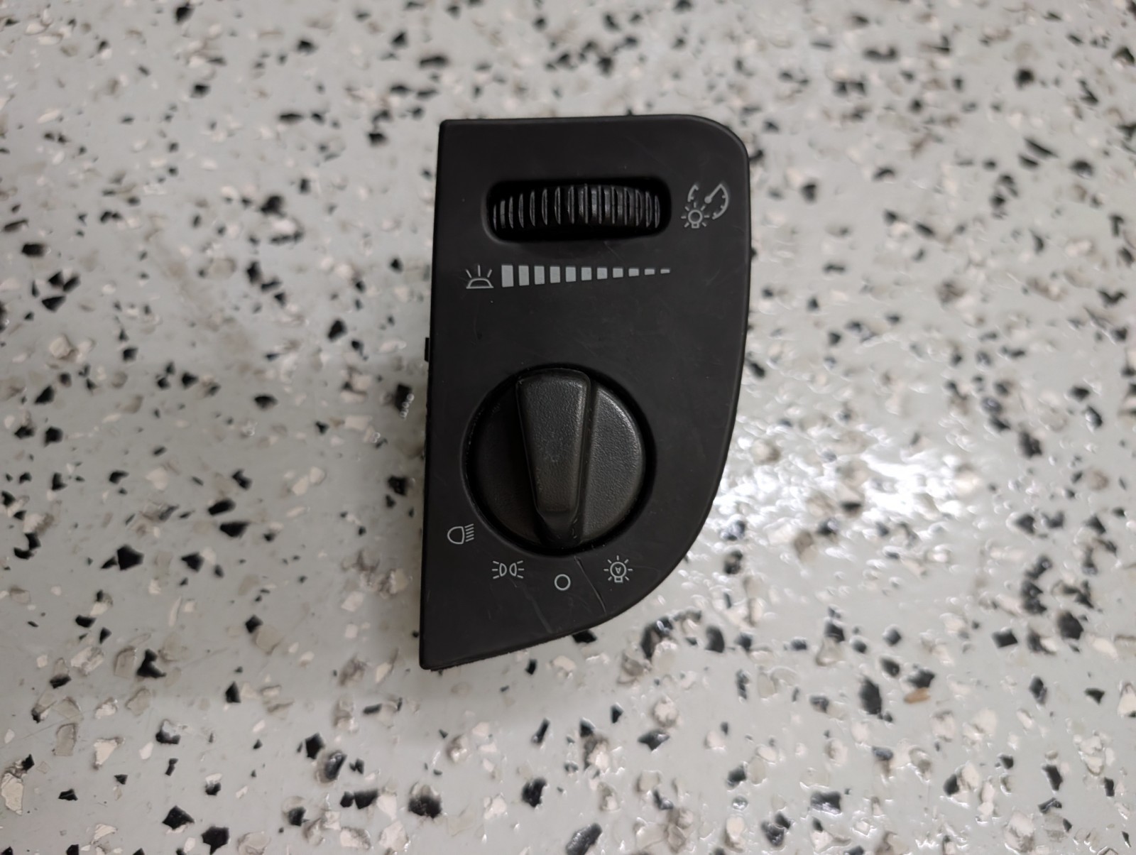 2003-2011 Ford Crown Victoria Headlight Switch Dash Dimmer Control OEM