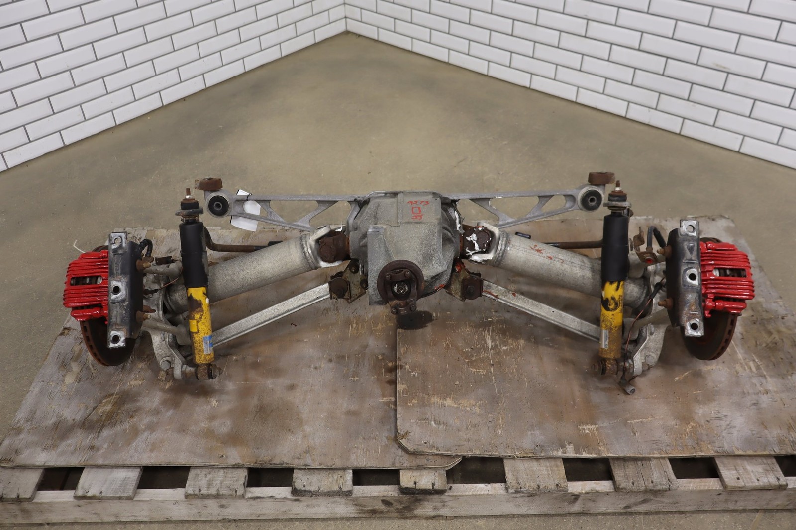 1988-1996 Chevrolet Corvette C4 - Rear Suspension Dropouts W/ 2.59 Dana 36