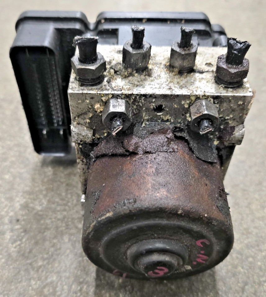 2011-2013 Ford Edge Lincoln MKX ABS Brake Pump Module Assembly CT43-2C405-AB