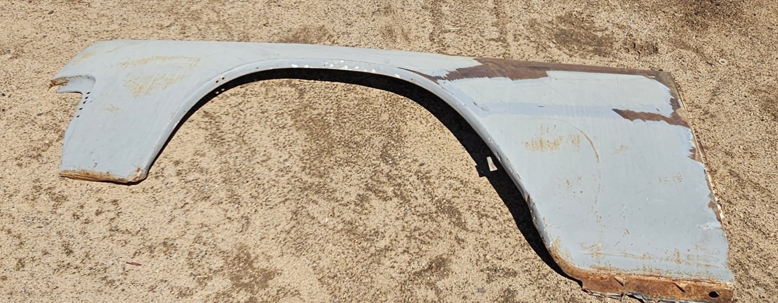 1961 1963 1964 LINCOLN CONTINENTAL SEDAN OR CONVERTIBLE DRIVERS SIDE FENDER SKIN 1961 1963 1964 LINCOLN CONTINENTAL SEDAN OR CONVERTIBLE DRIVERS SIDE FENDER SKIN