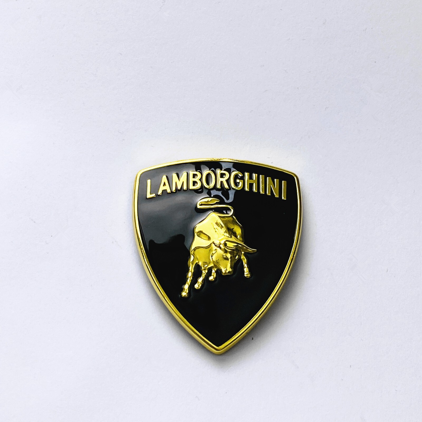 Lamborghini Front Hood Metal Sticker Bull Emblem Badge Fit Gallardo 65*56MM 1PC Lamborghini Front Hood Metal Sticker Bull Emblem Badge Fit Gallardo 65*56MM 1PC