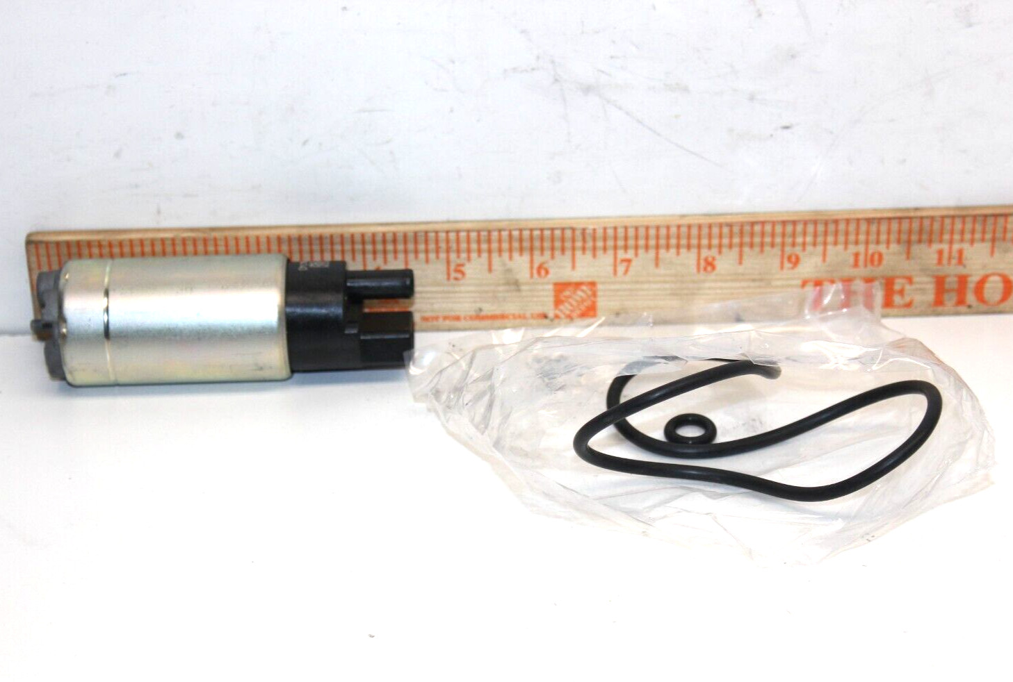 OEM GENIUNE TOYOTA KIT, PUMP, FUEL 04009-86150 (NB18)
