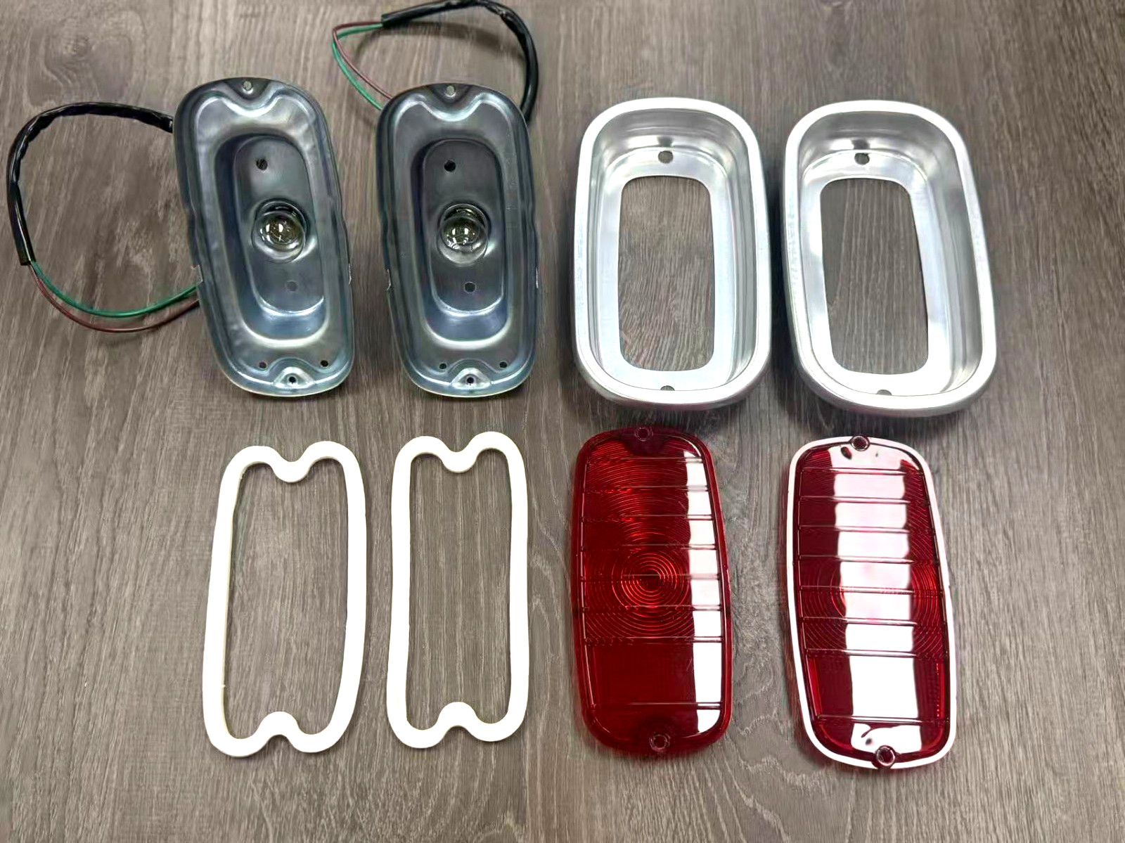 1960–1966 Chevy GMC Pickup Fleetside Tail Light Assembly & Bezels LH RH C10 K10