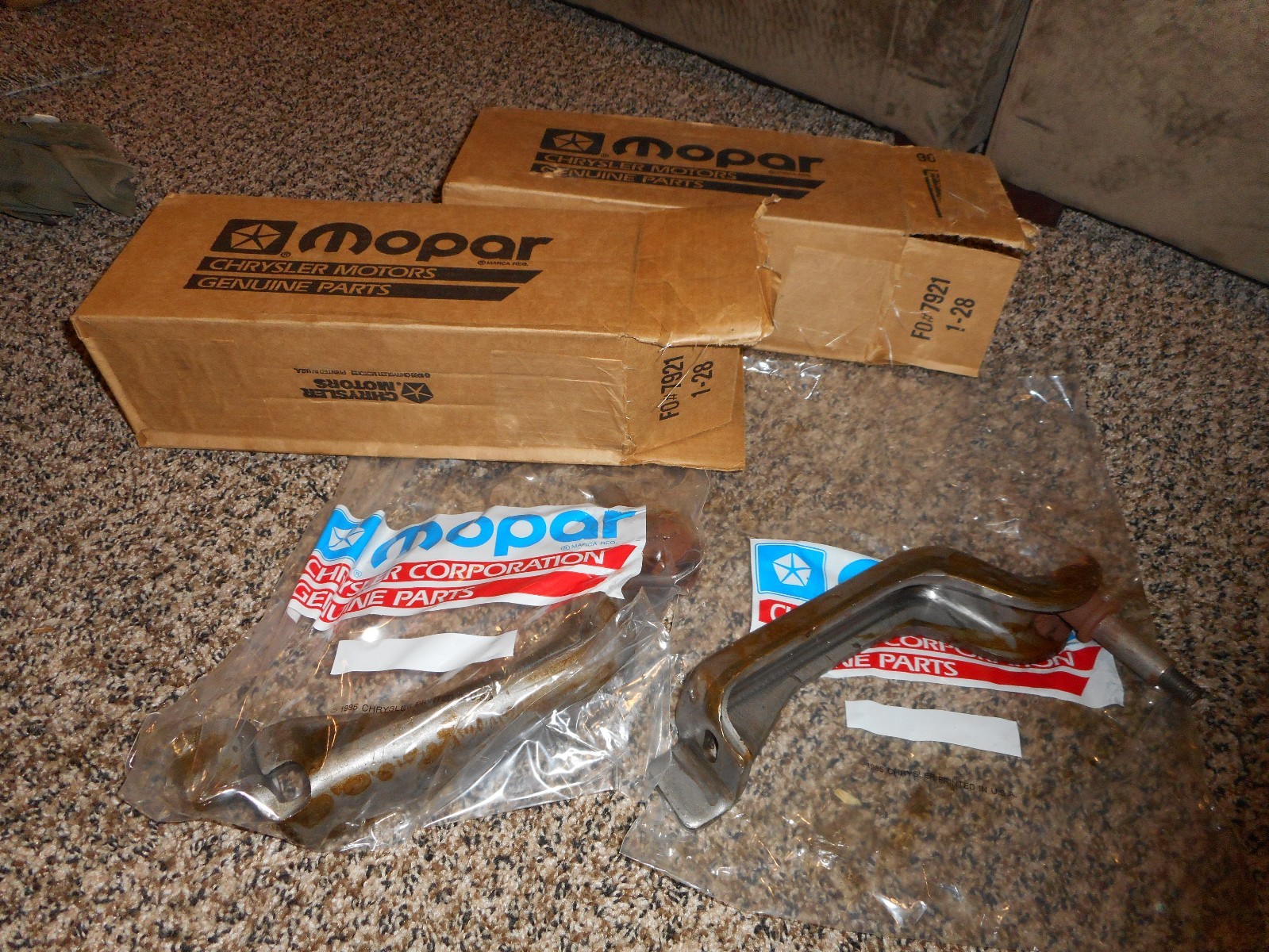 NOS Pair of 2 Dodge truck Shock Bracket Front Mount 4117742 W150 W100 1974 - 93 NOS Pair of 2 Dodge truck Shock Bracket Front Mount 4117742 W150 W100 1974 - 93