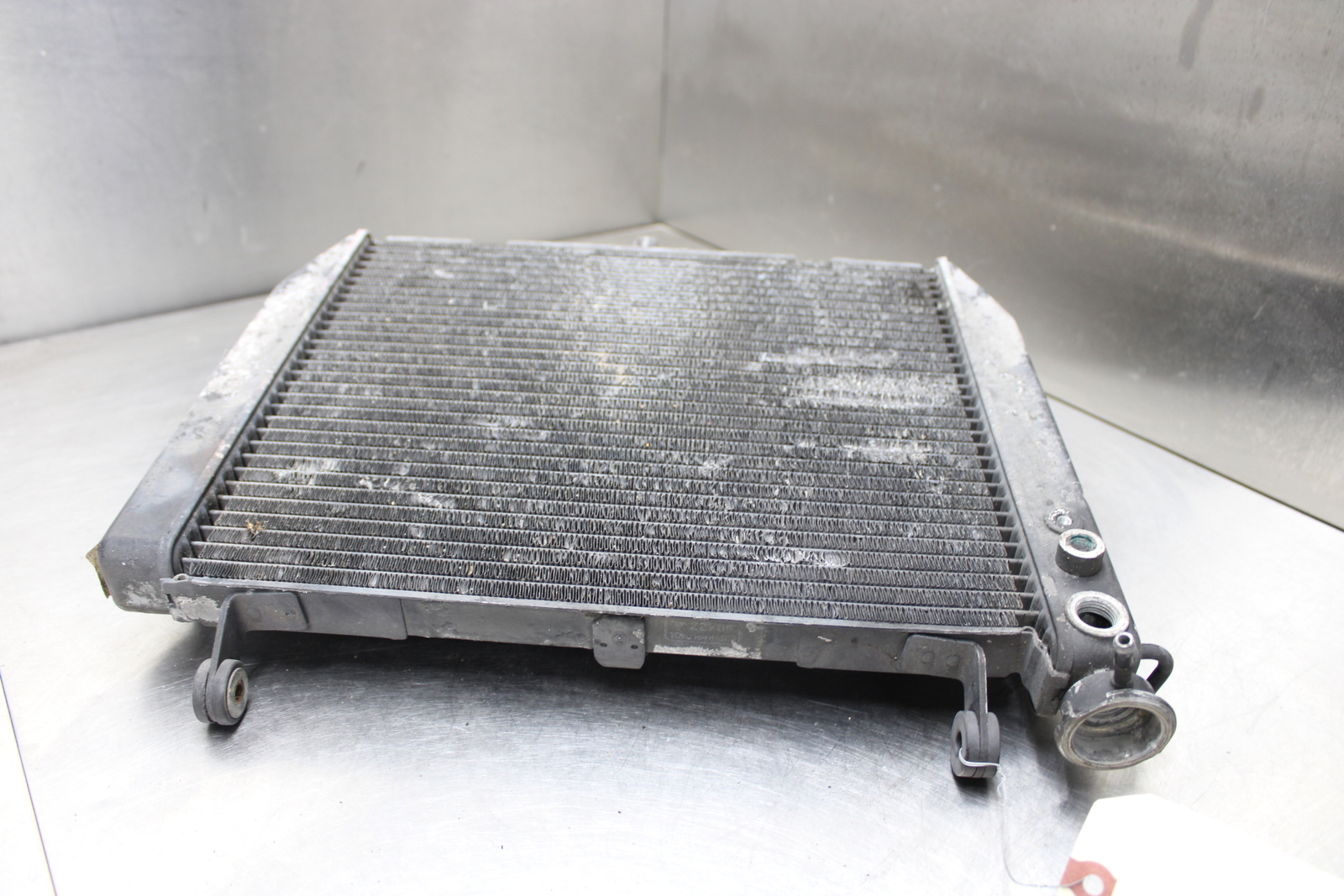 98-01 Yamaha YZF R1 YZFR1 Engine Radiator