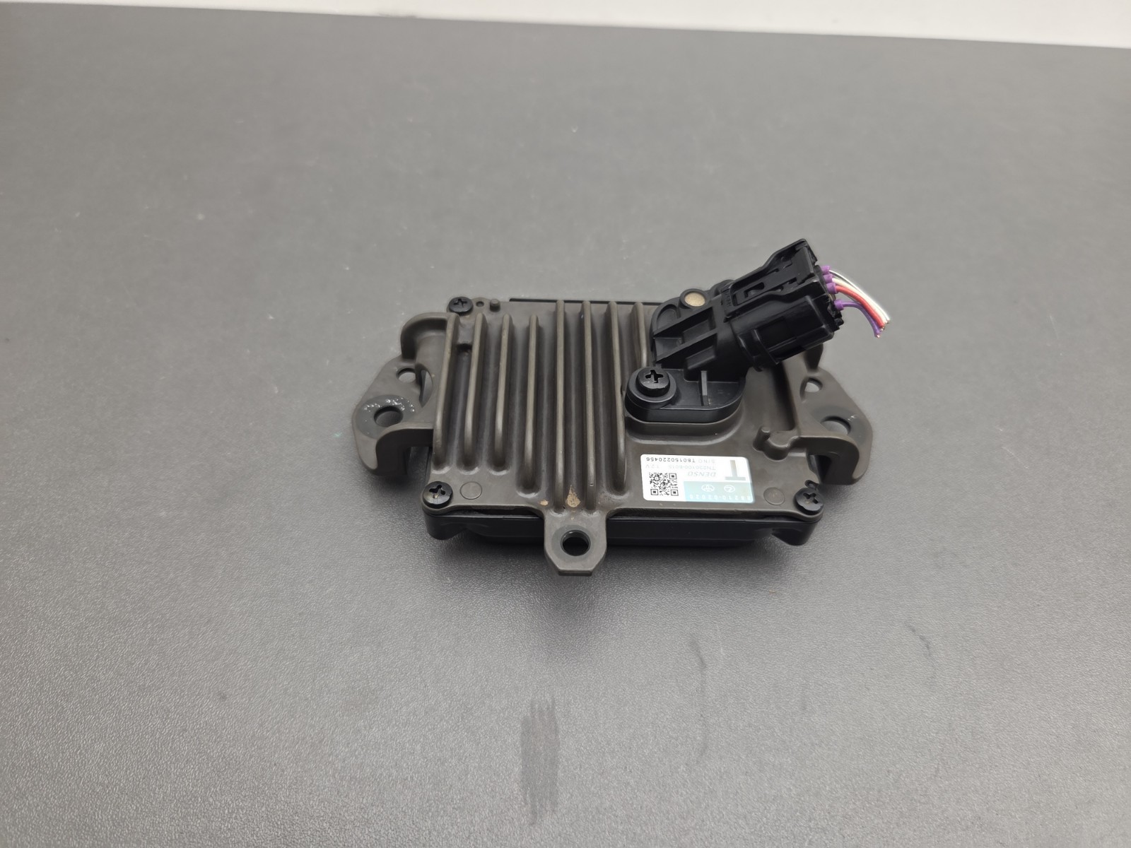2019-2023 TOYOTA HIGHLANDER OEM Adaptive Cruise Radar Distance Control Module