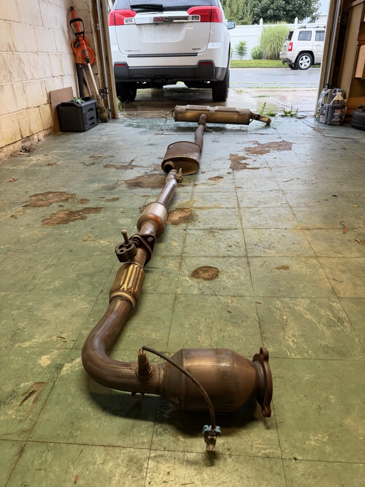 Complete Car Exhaust System for GMC Terrain Chevrolet Equinox Chevrolet Captiva