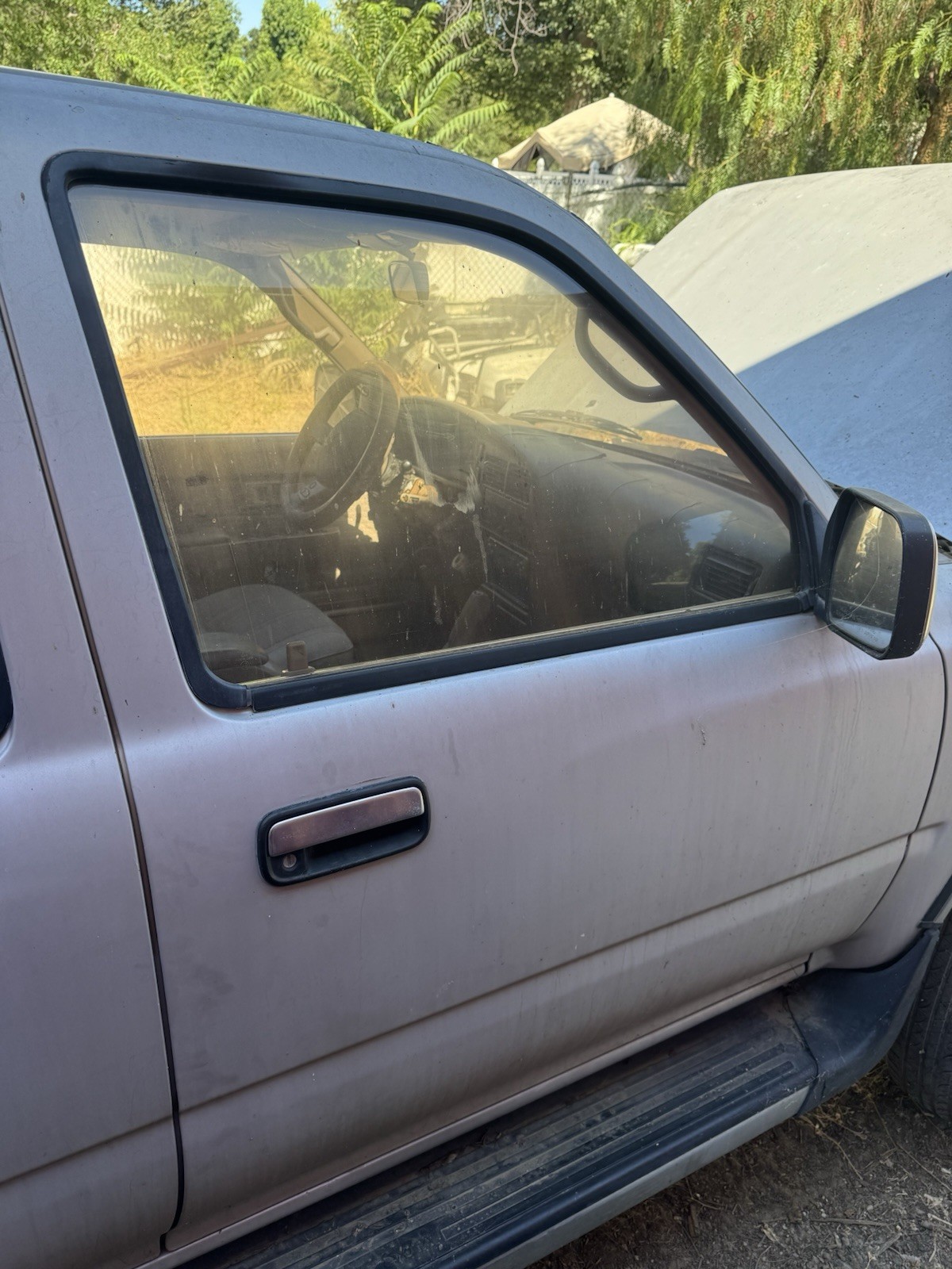 1995 Toyota  Pickup  4Runner passenger Door 1989 1990 1991 1992 1993 1994