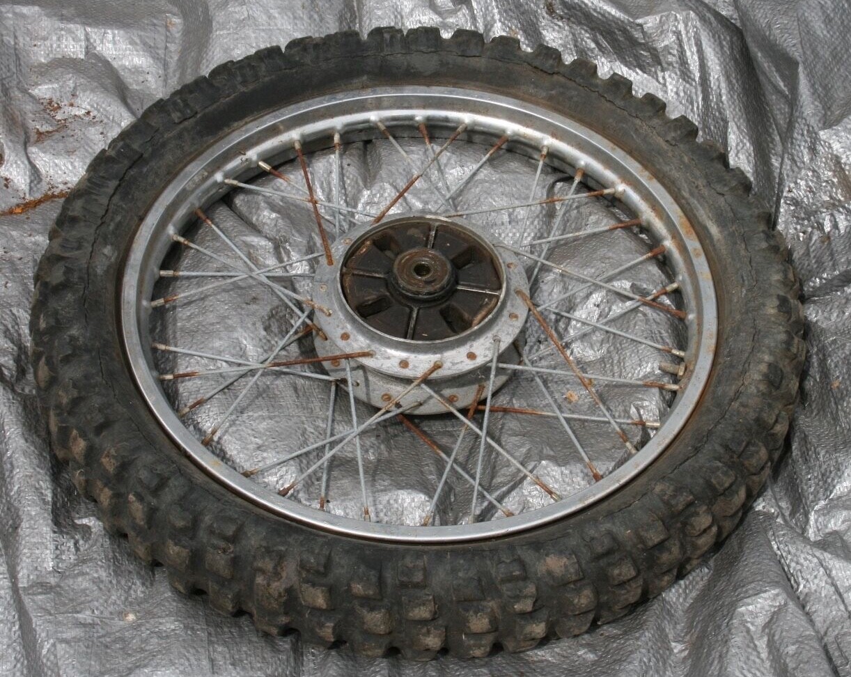 1971 YAMAHA G5 OEM REAR RIM HUB TIRE NO GOOD  